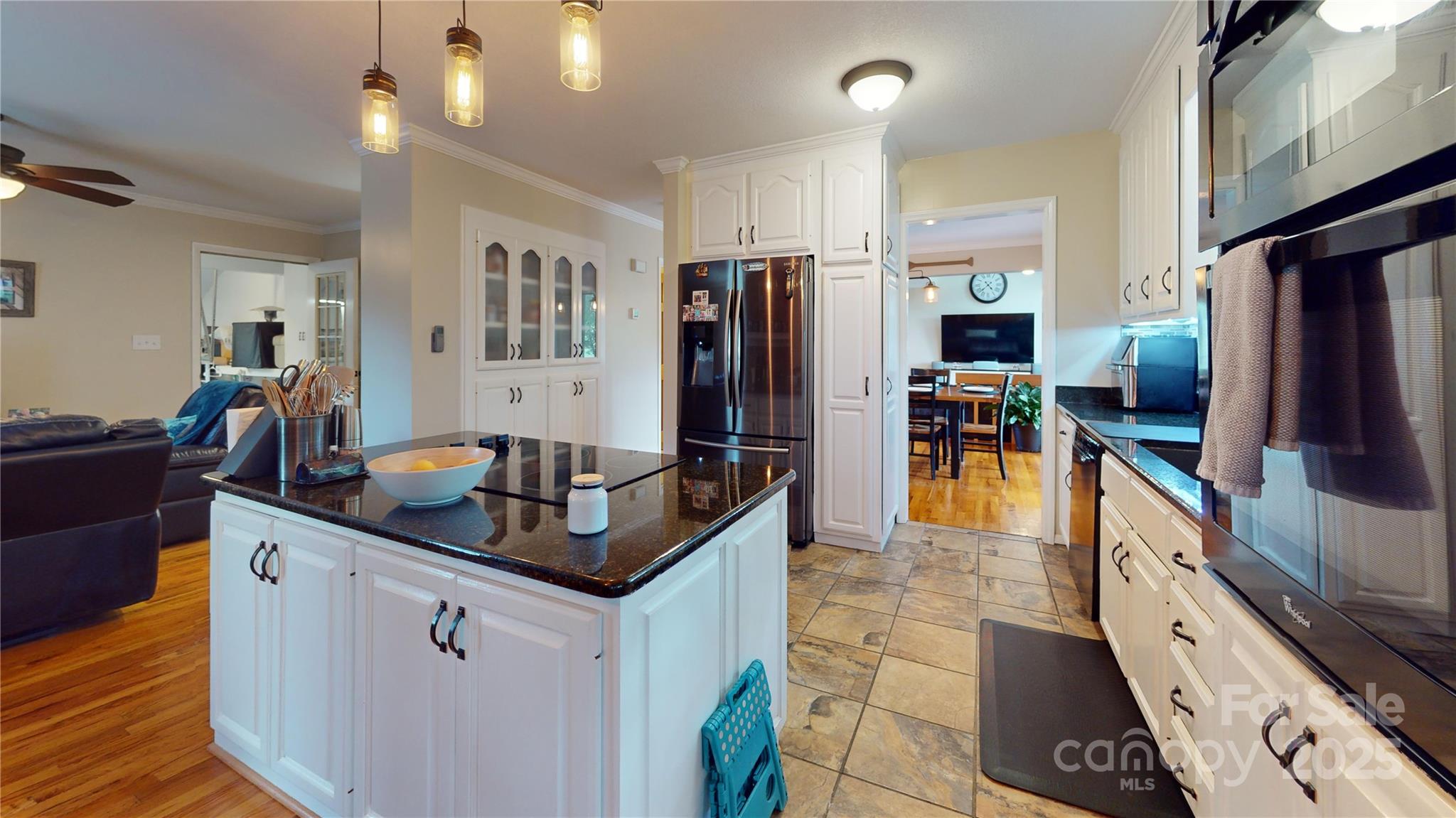 95 Lake Club Lane 9 Property Photo 19