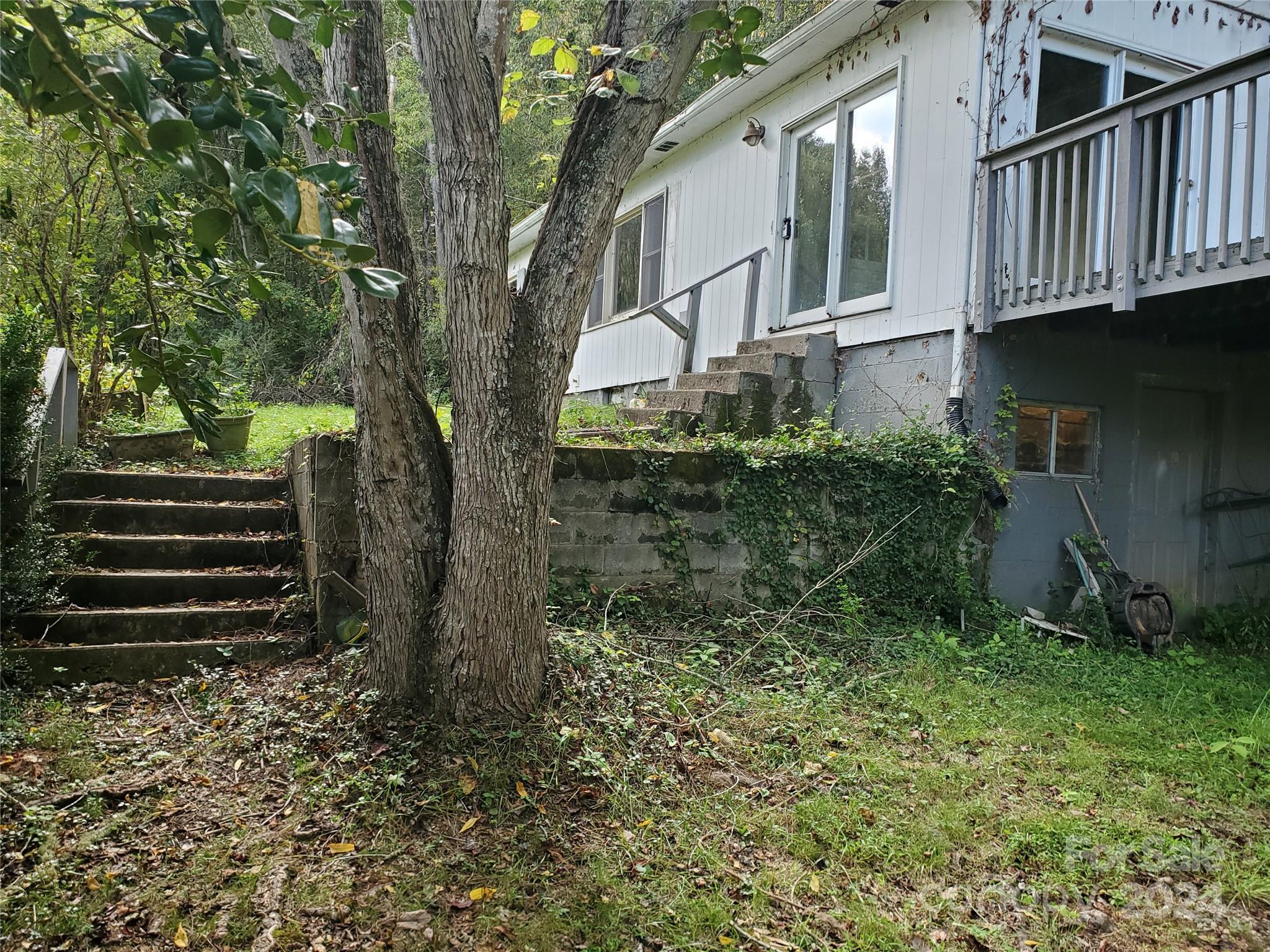 38 Glen Hill Drive Property Photo 2