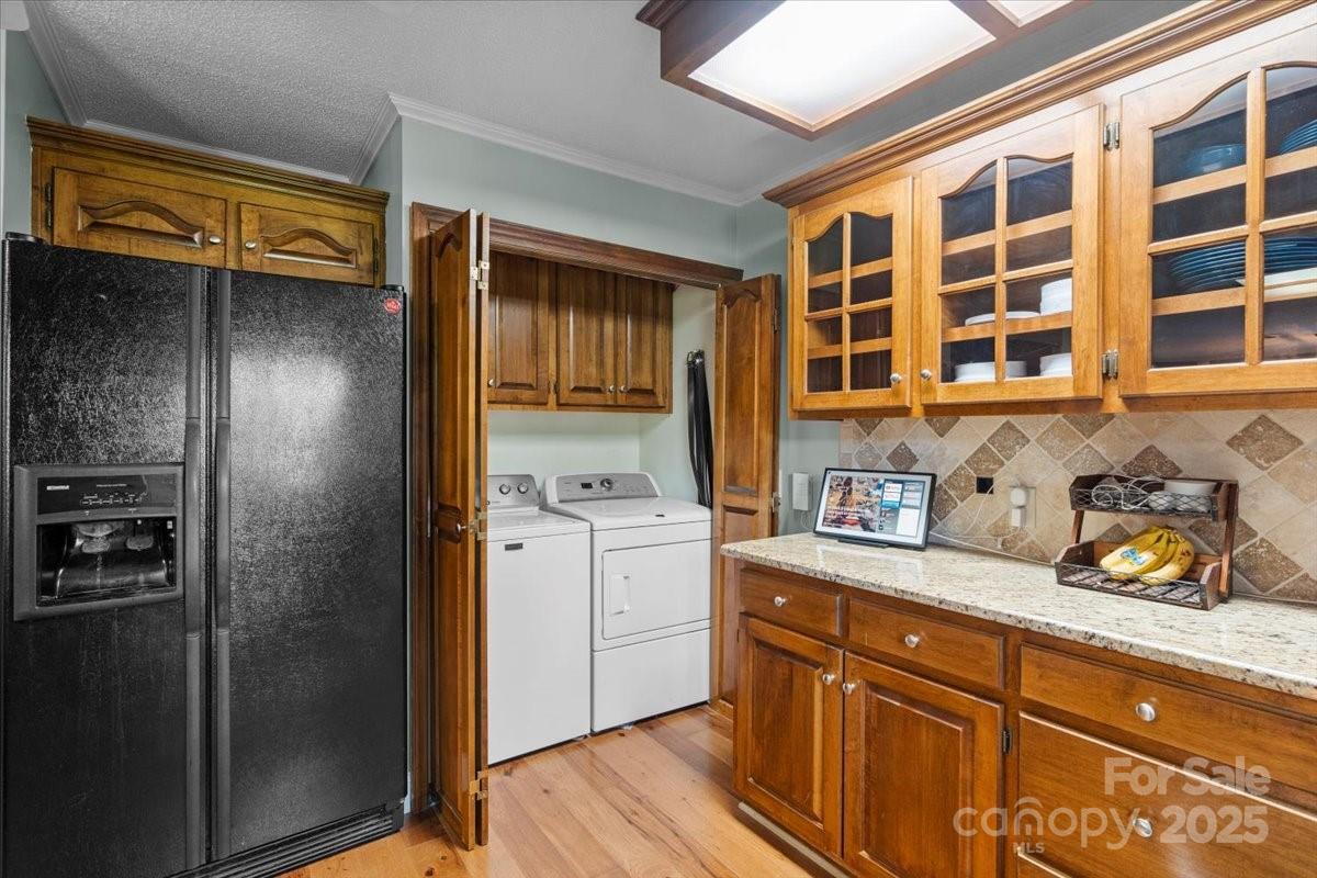 2115 Candlewood Drive Property Photo 11