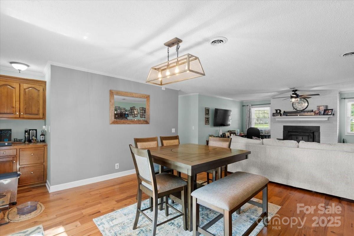 2115 Candlewood Drive Property Photo 14