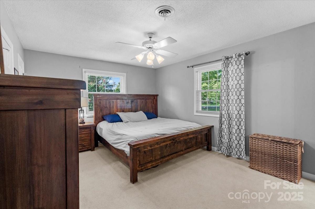 2115 Candlewood Drive Property Photo 23