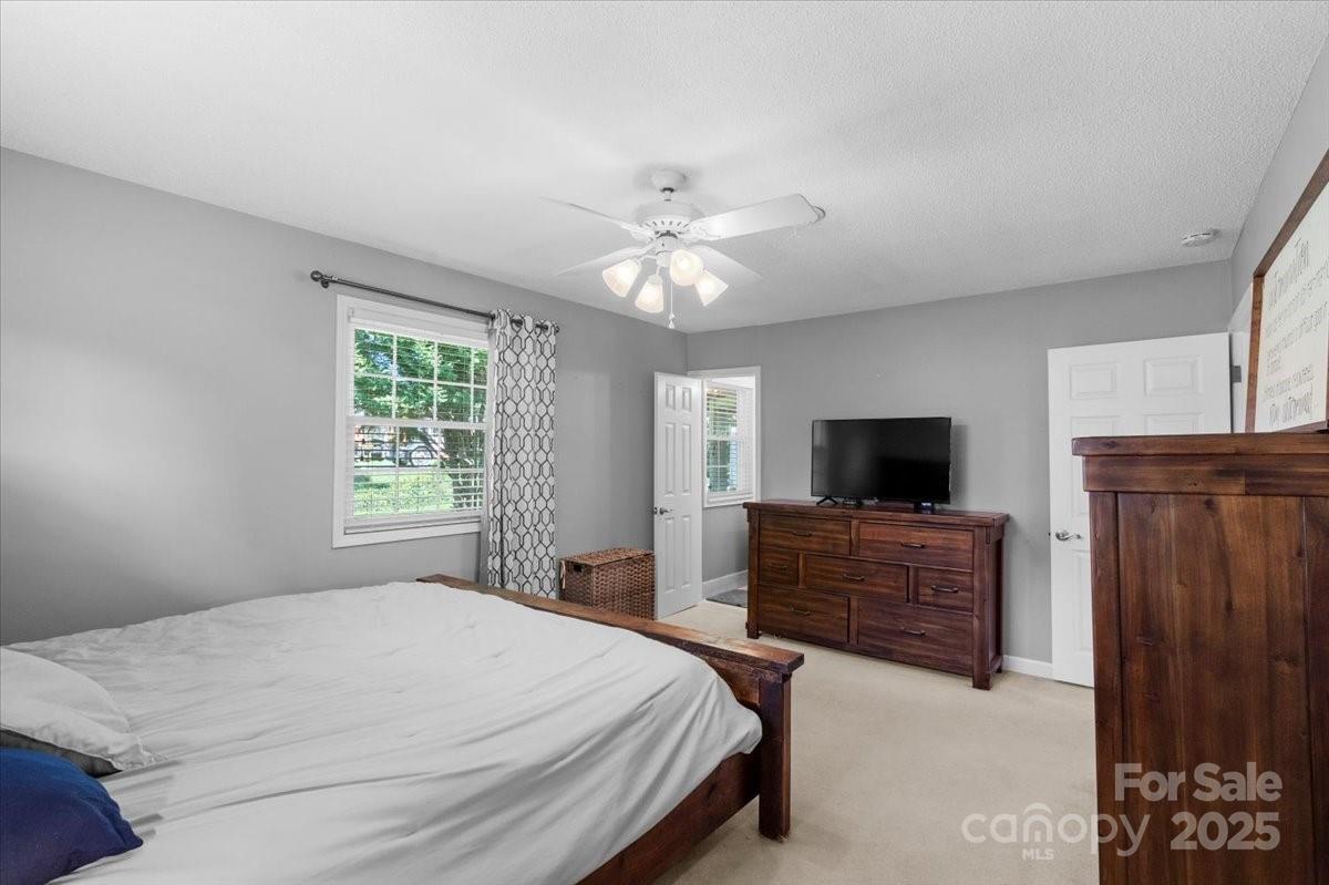 2115 Candlewood Drive Property Photo 25