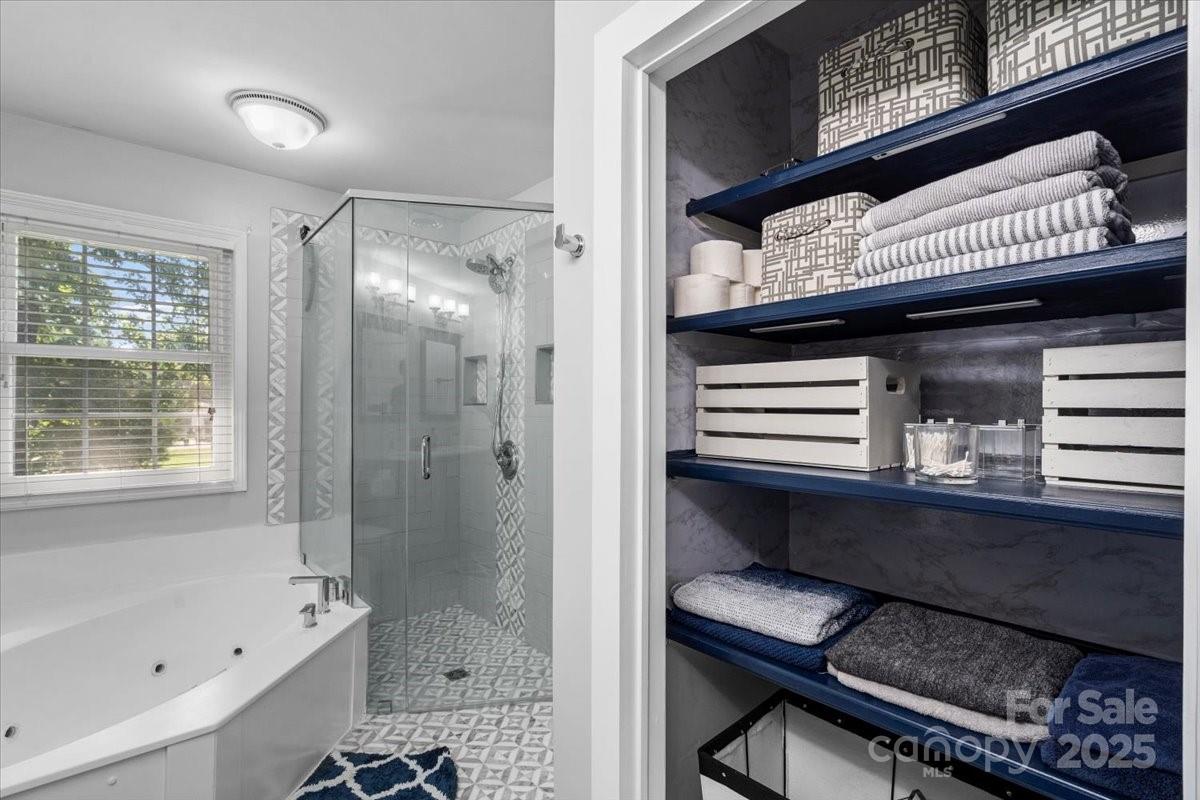 2115 Candlewood Drive Property Photo 30