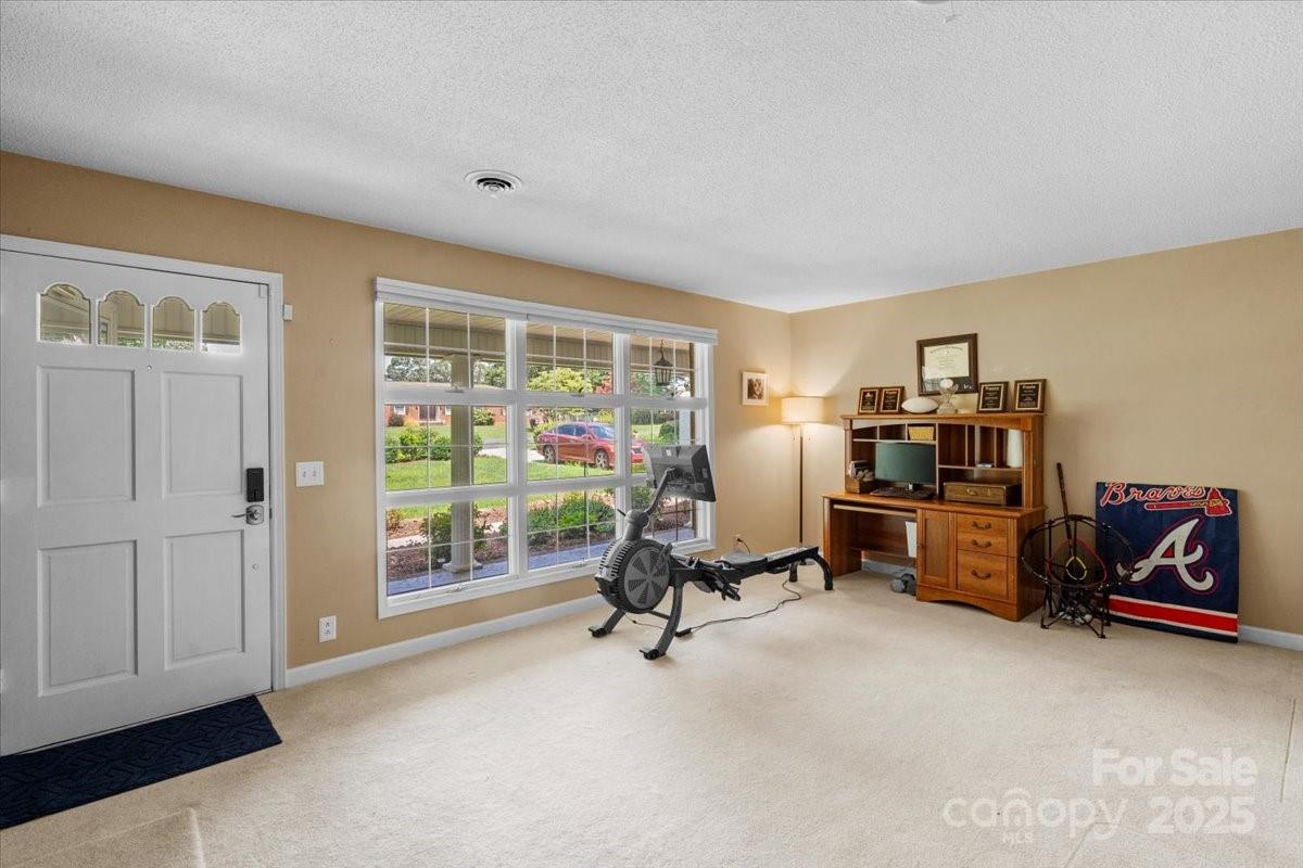 2115 Candlewood Drive Property Photo 31