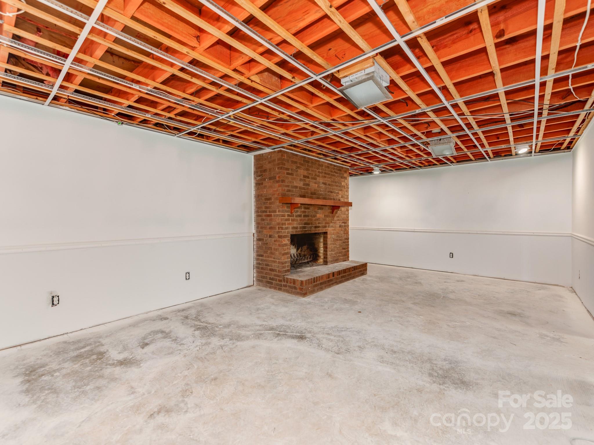 2115 Candlewood Drive Property Photo 37
