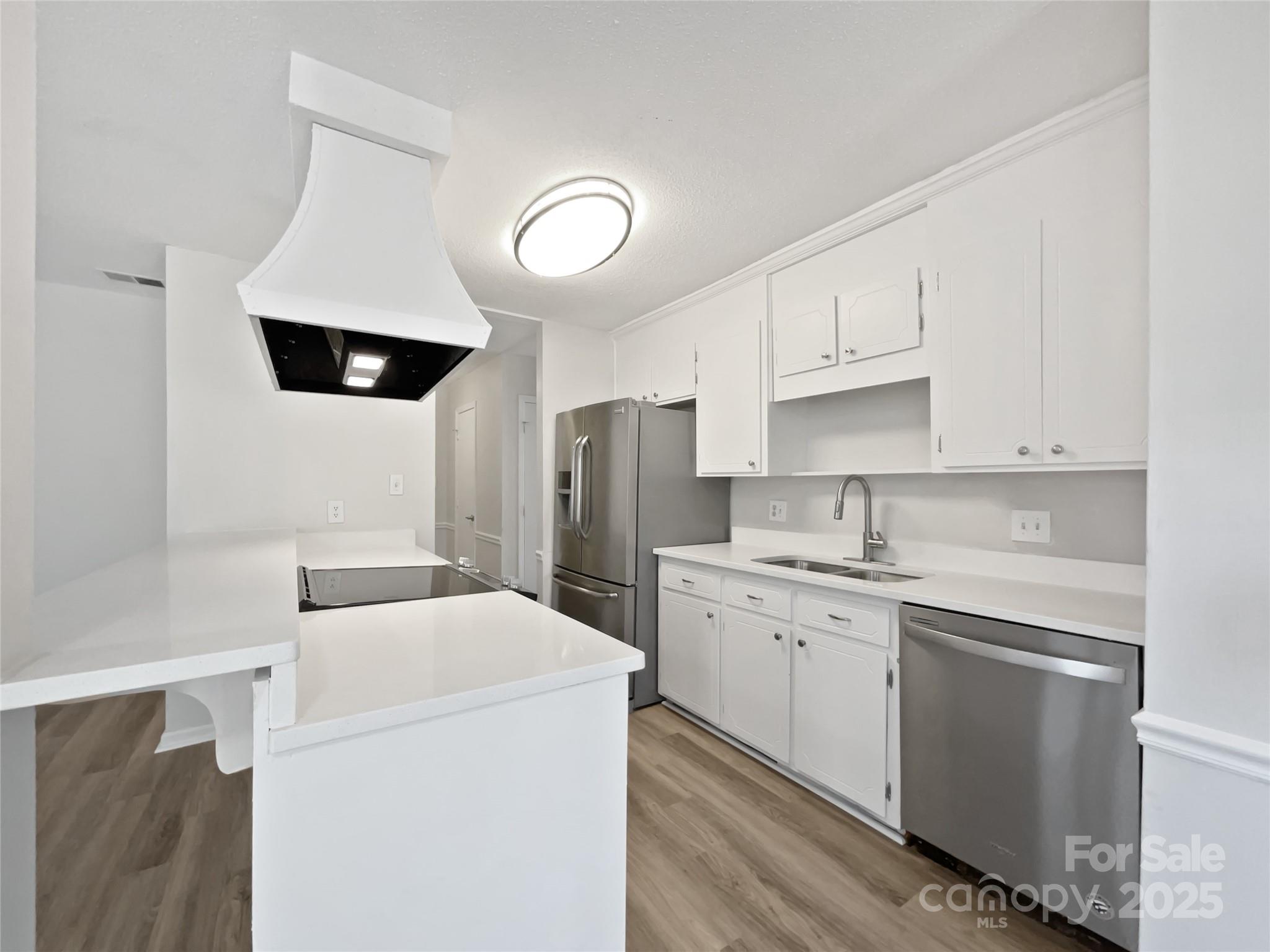 9300 Shackleford Terrace Property Photo 14
