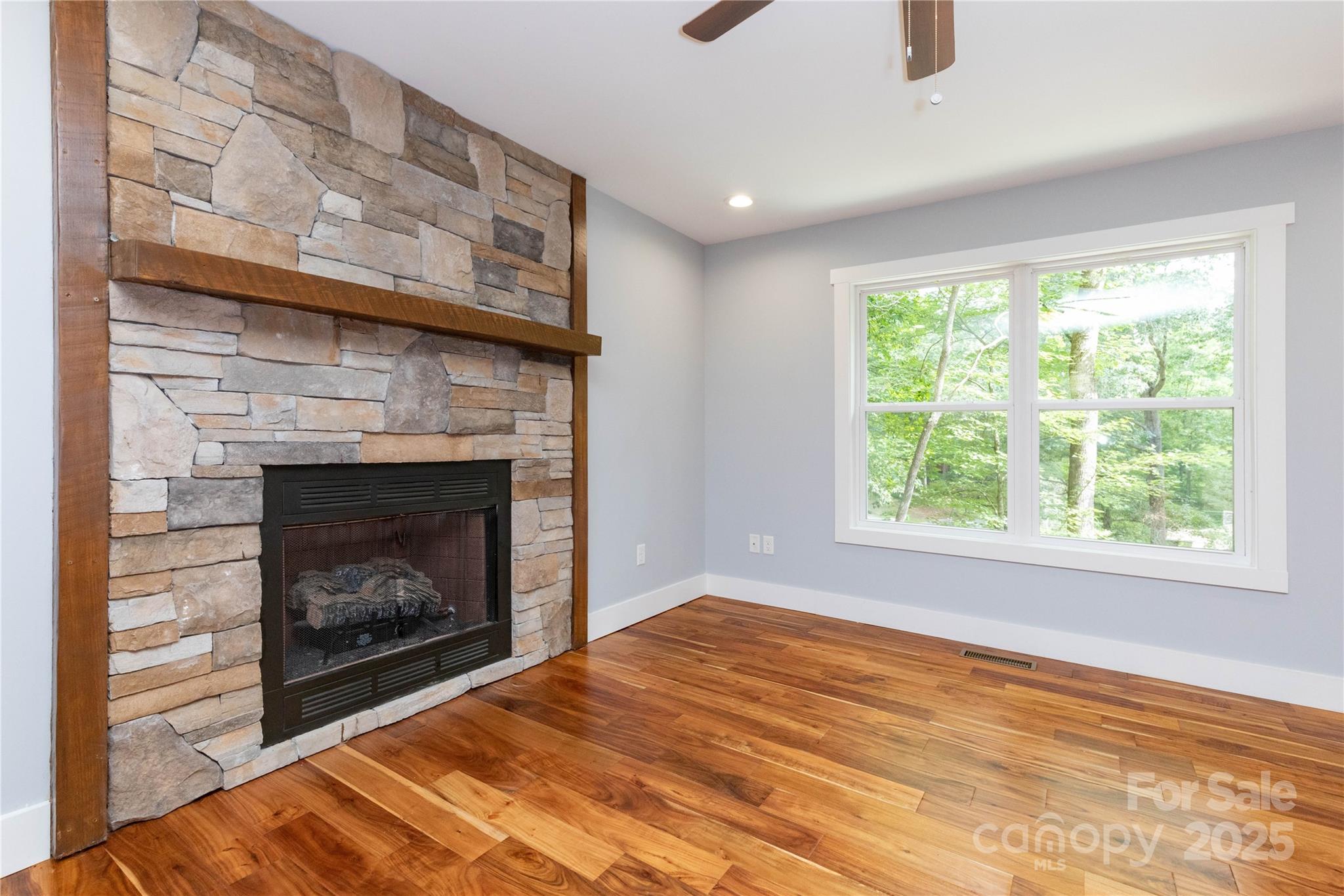 17 Mayfair Place Property Photo 7