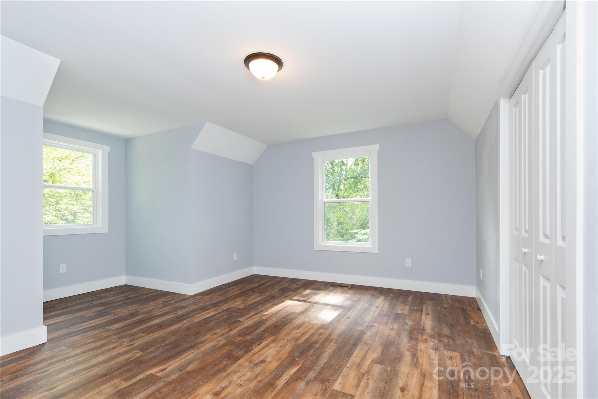 17 Mayfair Place Property Photo 16