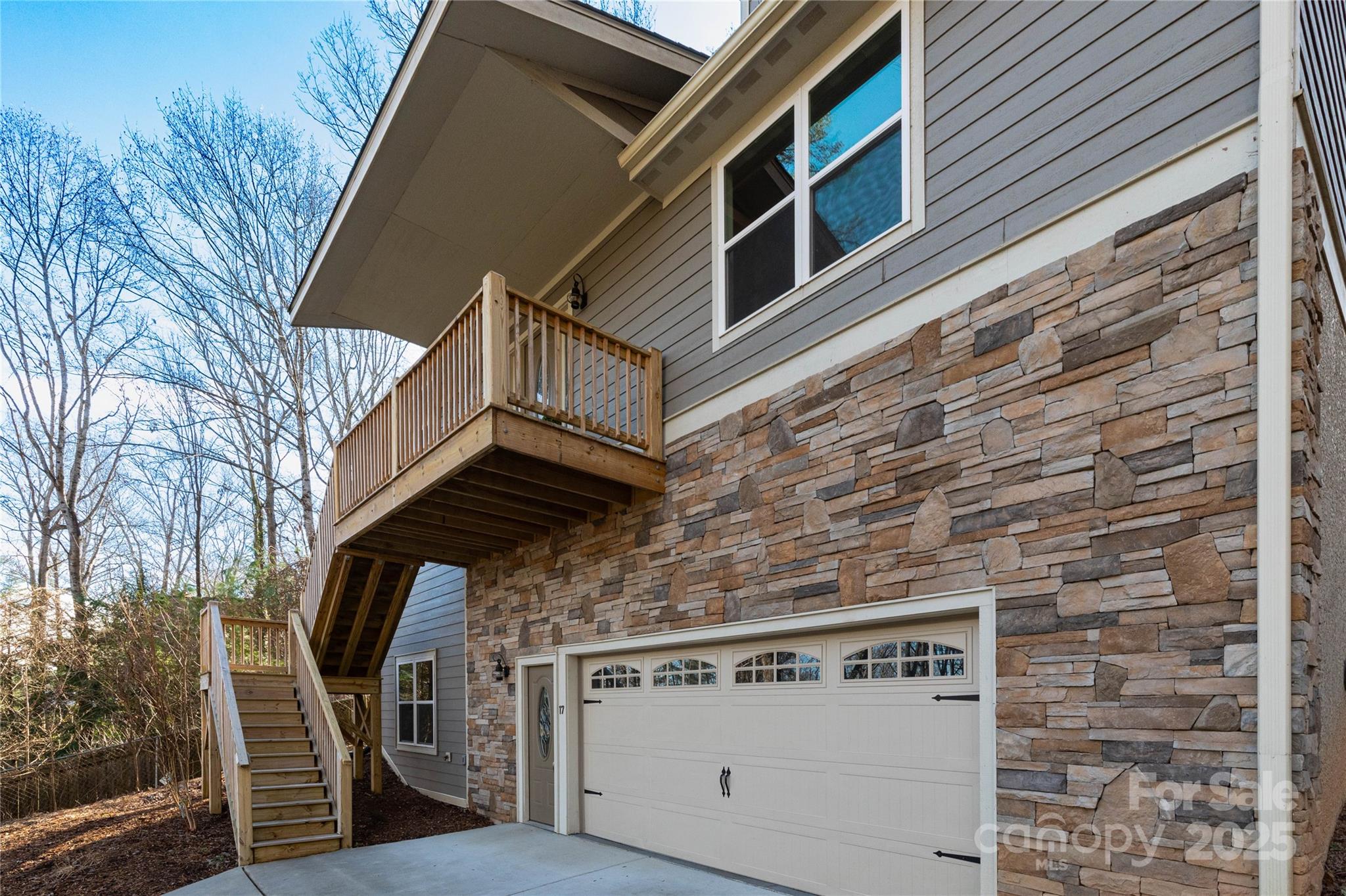 17 Mayfair Place Property Photo 31