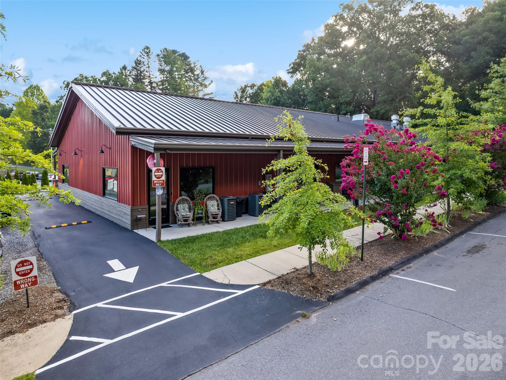62 Overbrook Drive Property Photo 2