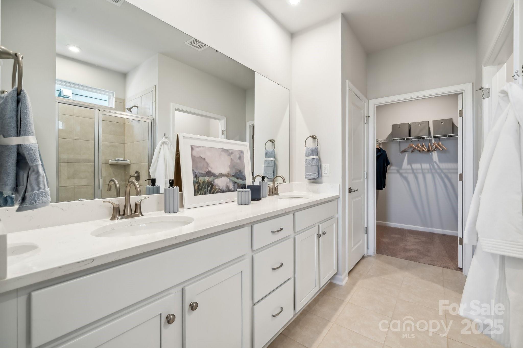 888 Exeter Drive 36 Property Photo 16