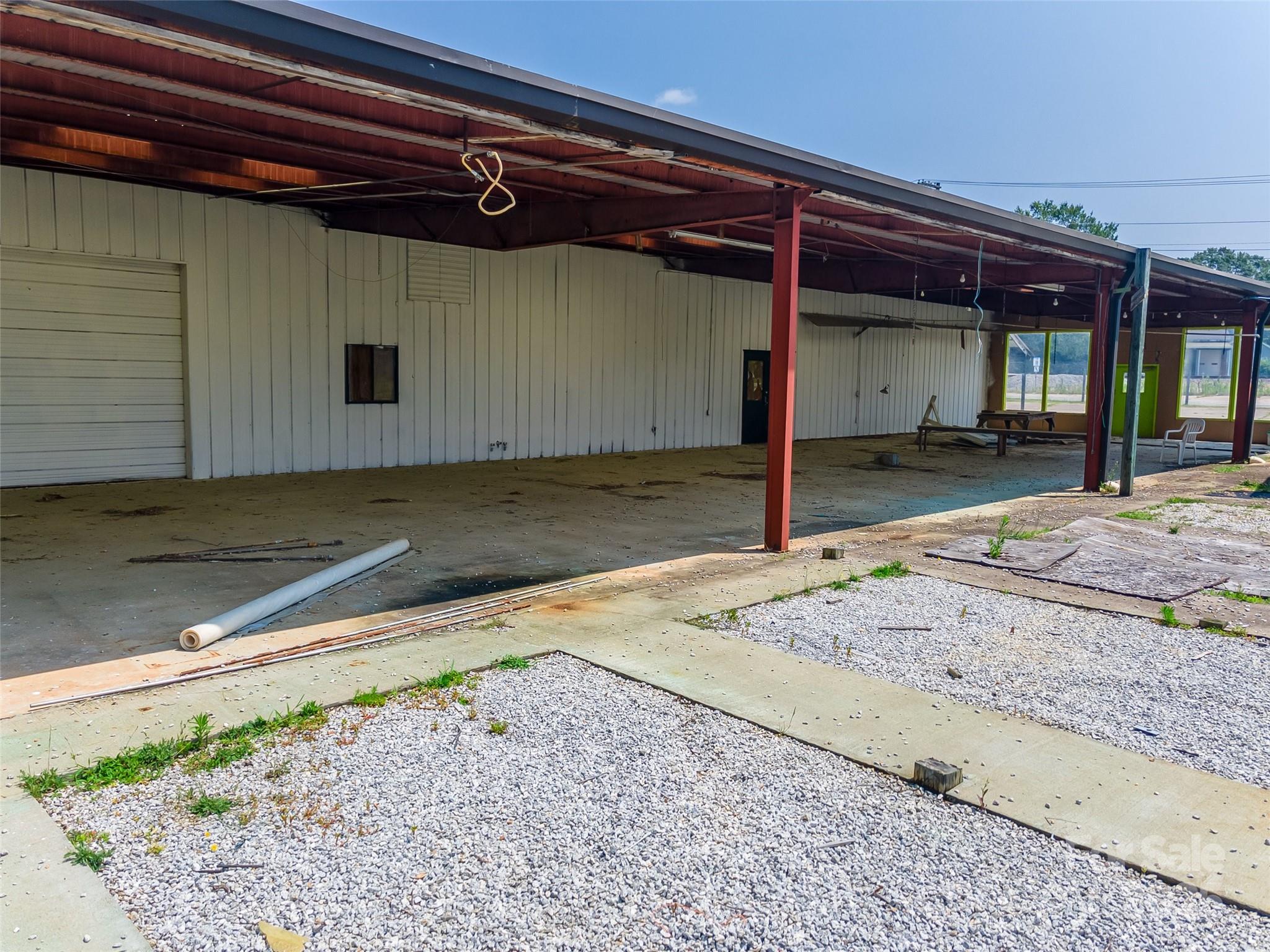 421 N Pinckney Street Property Photo 10