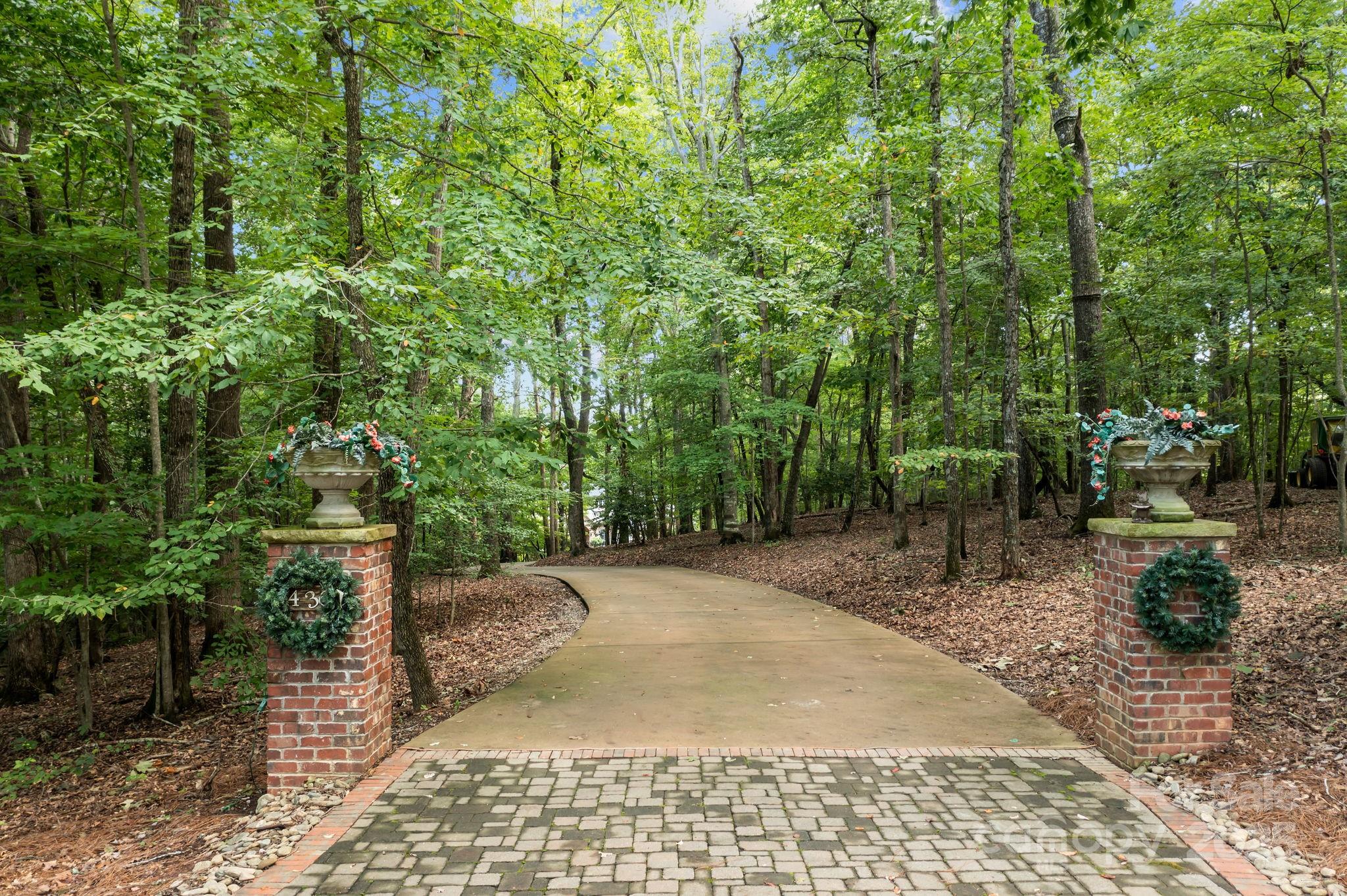 4364 Hager Mountain Lane 7 Property Photo 38