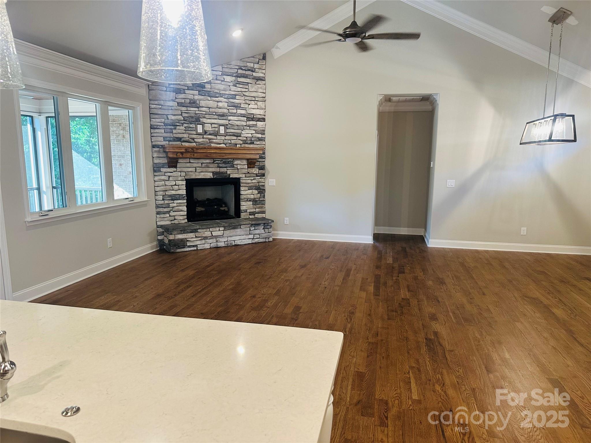 5106 Silver Trace Lane 90 Property Photo 6