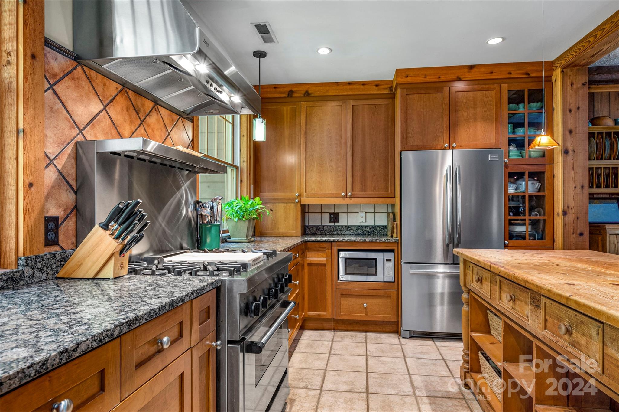 102 Dug Hill Road Property Photo 10