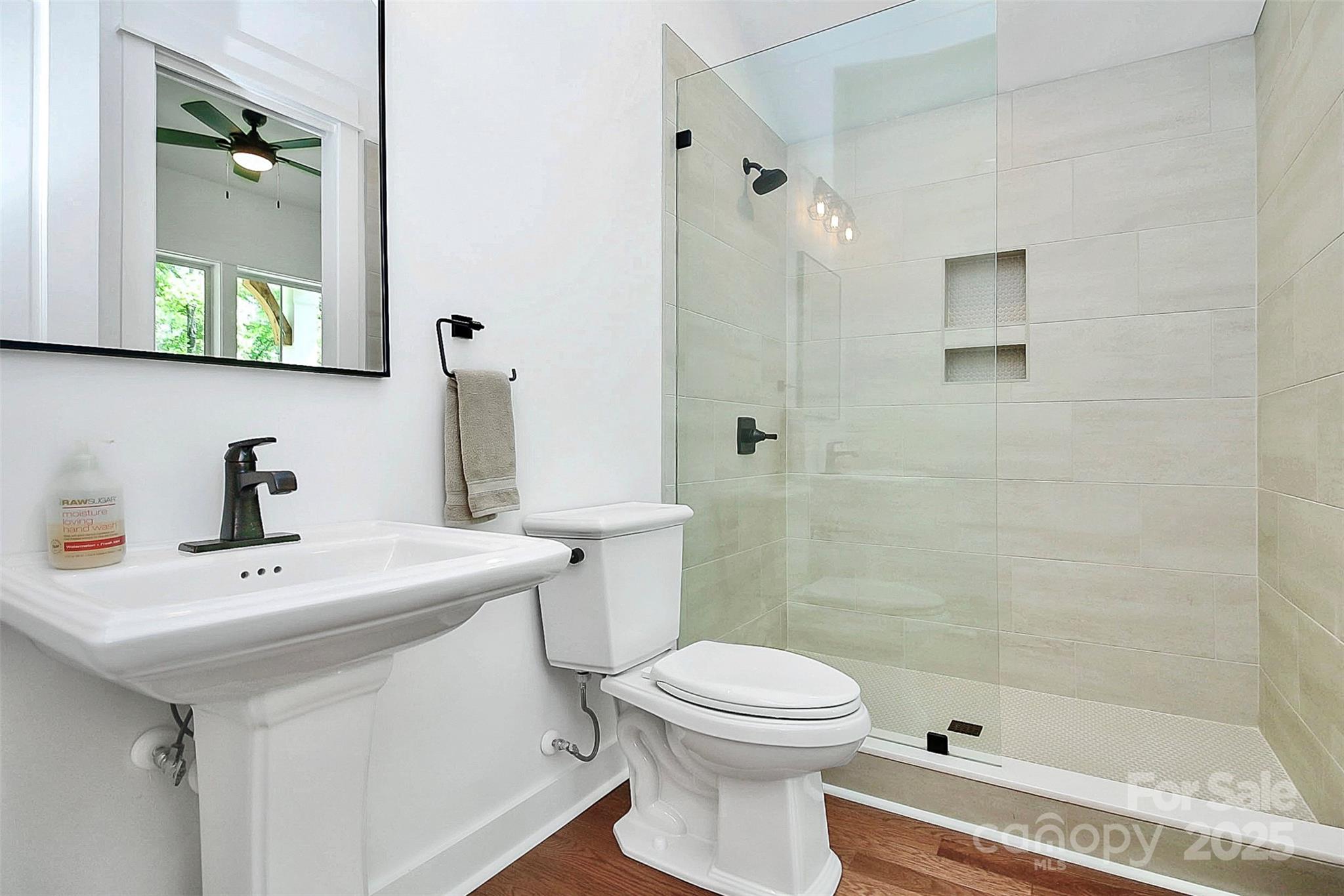 6178 Chimney Bluff Road Property Photo 13