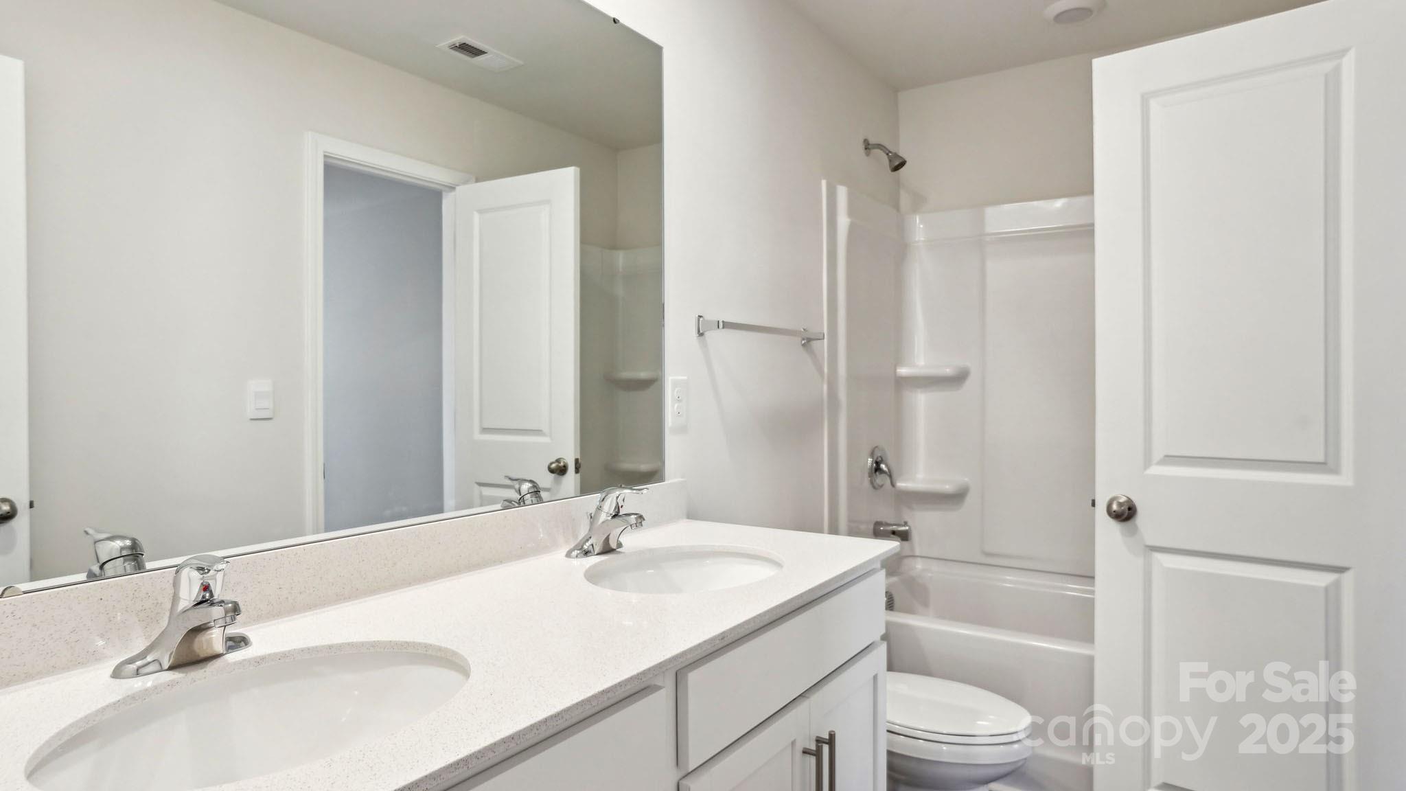 210 Giant Oak Avenue Property Photo 46