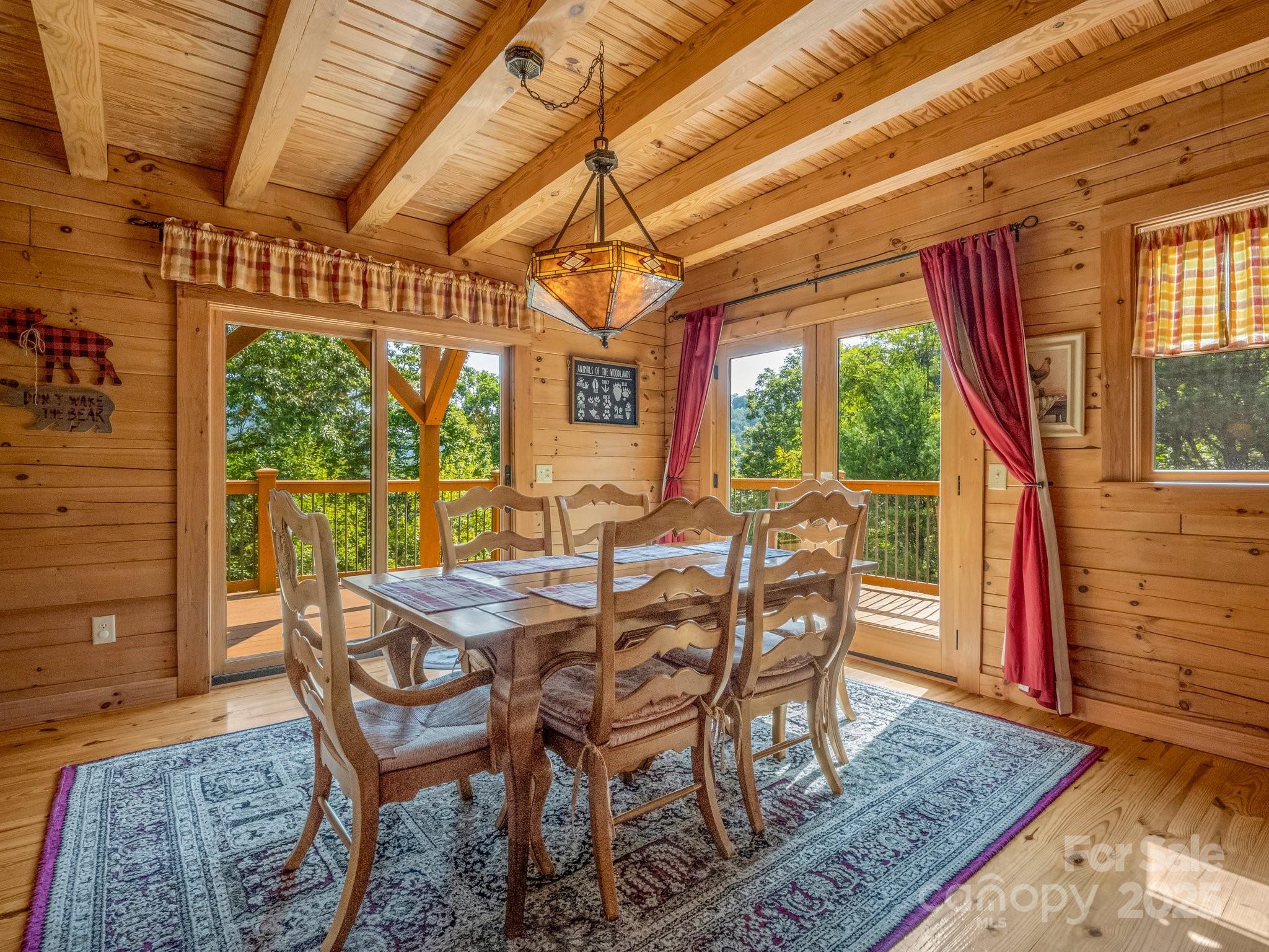 219 Highland Heights Property Photo 18