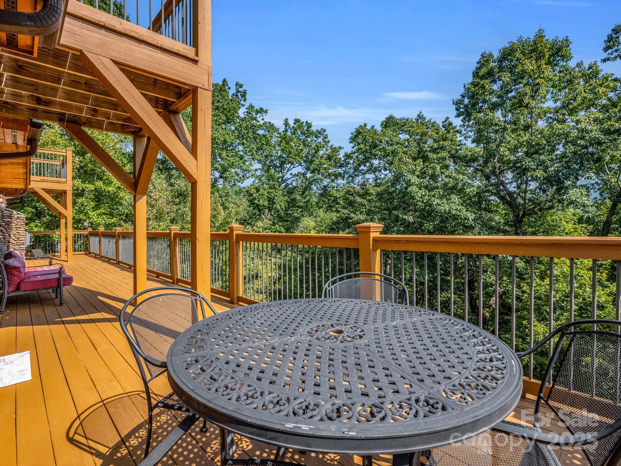 219 Highland Heights Property Photo 39