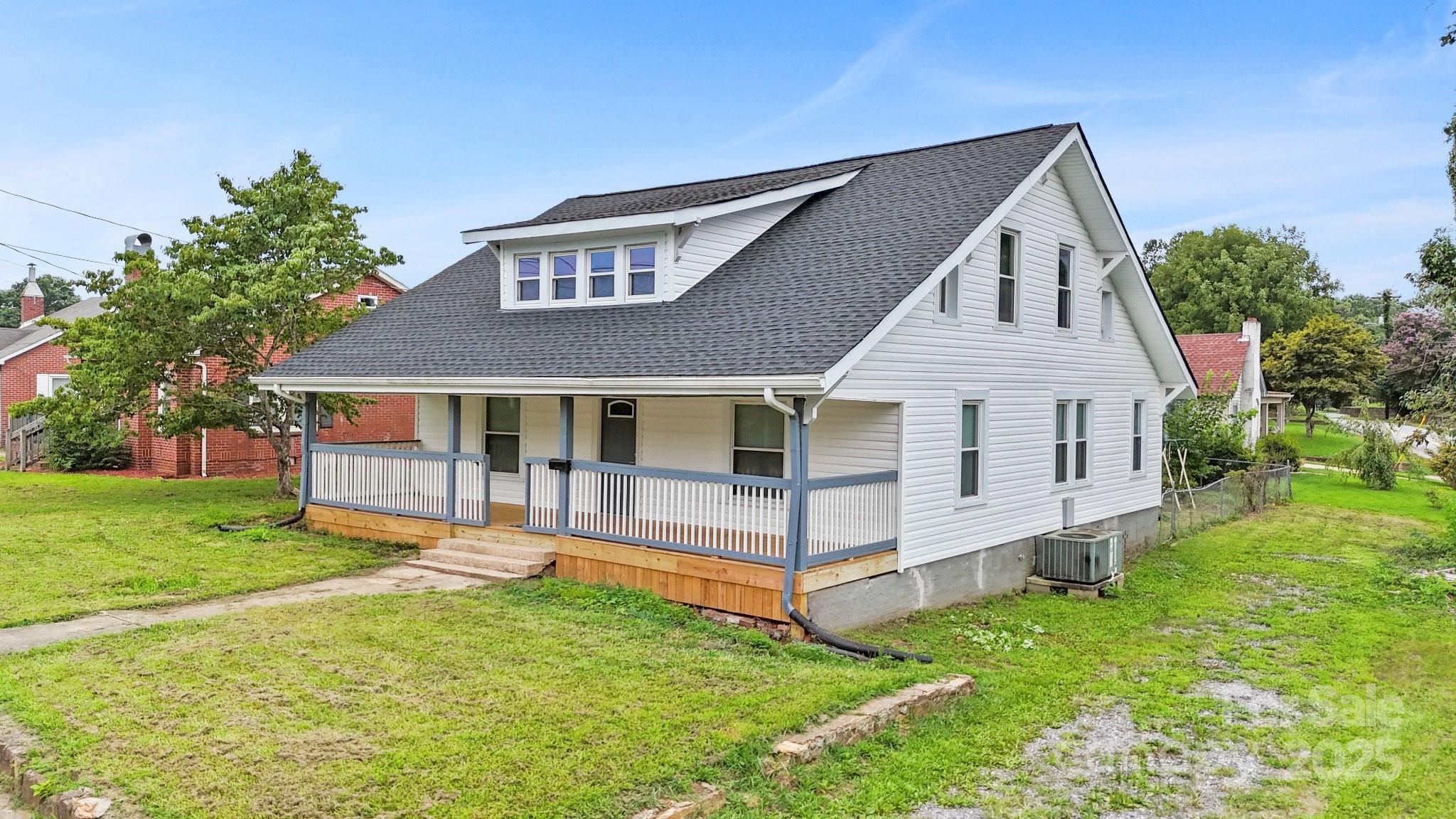 106 Virginia Street Property Photo