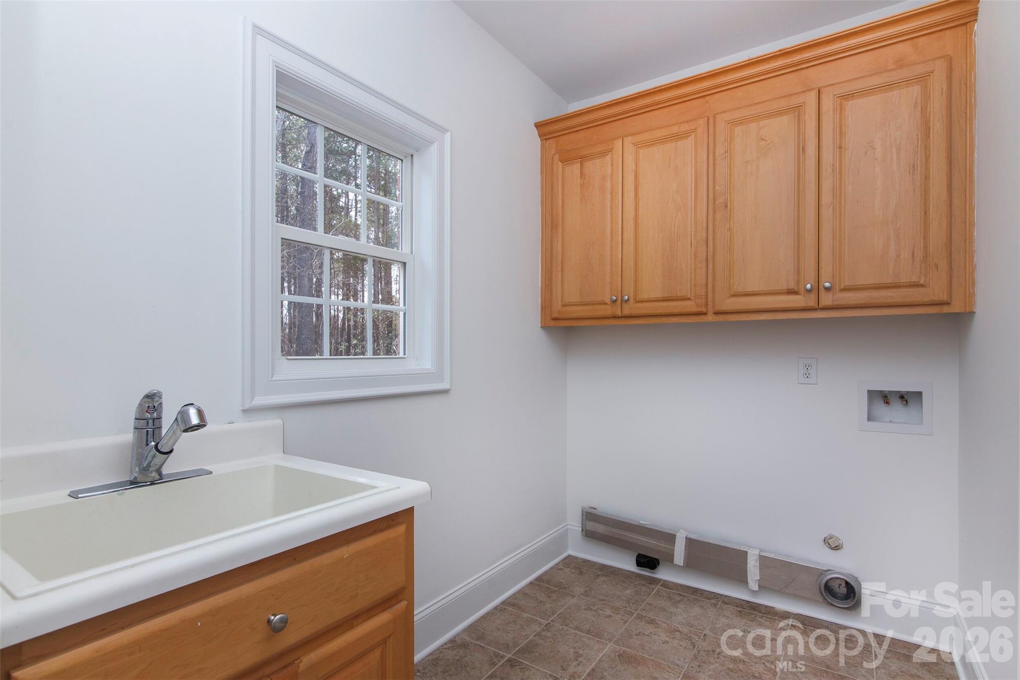 4709 Trey View Court Property Photo 8