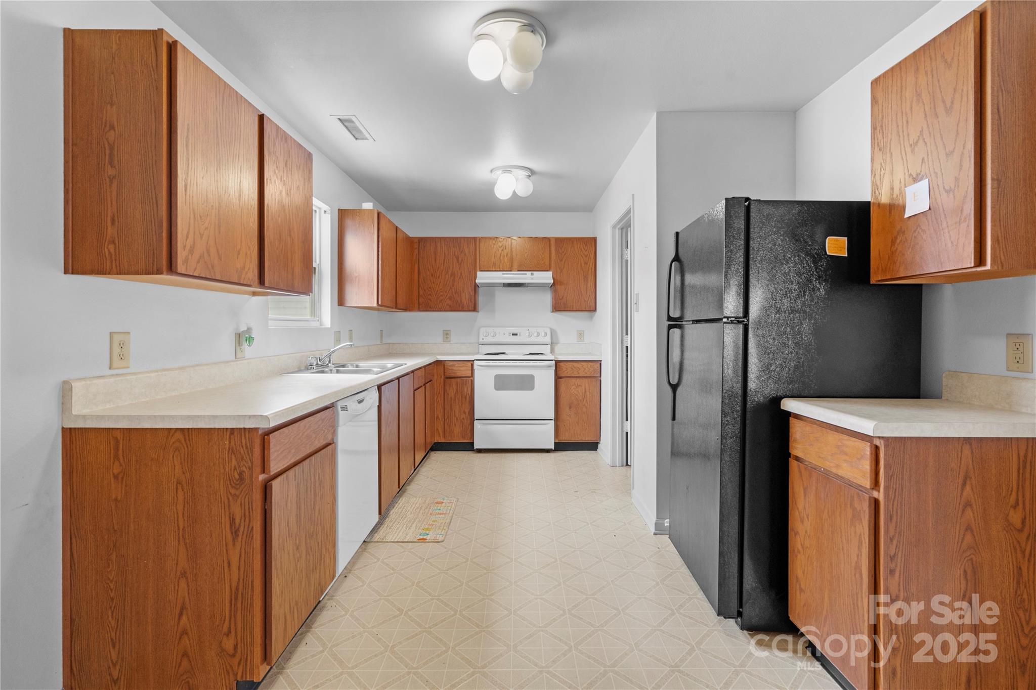 4242 Quinn Drive Property Photo 11