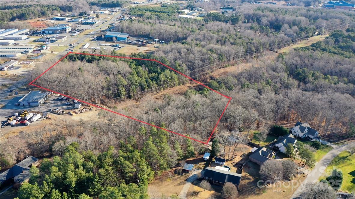 0000 River Highway Property Photo 3