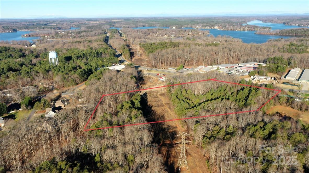 0000 River Highway Property Photo 6