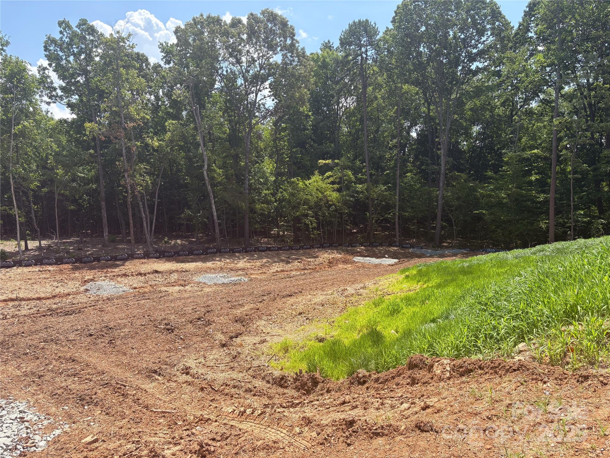 0000 River Highway Property Photo 11