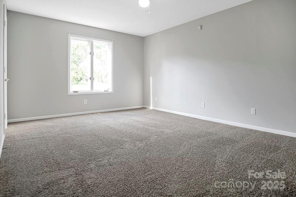 106 Cameron Drive Property Photo 23