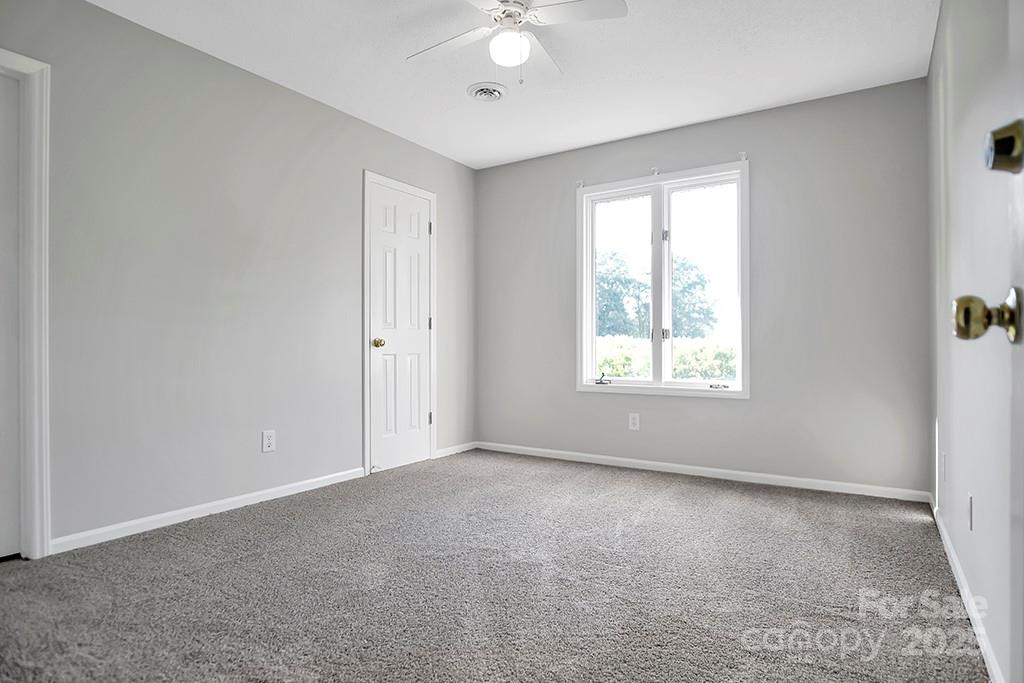 106 Cameron Drive Property Photo 30
