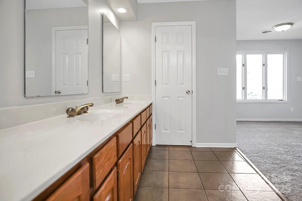 106 Cameron Drive Property Photo 34