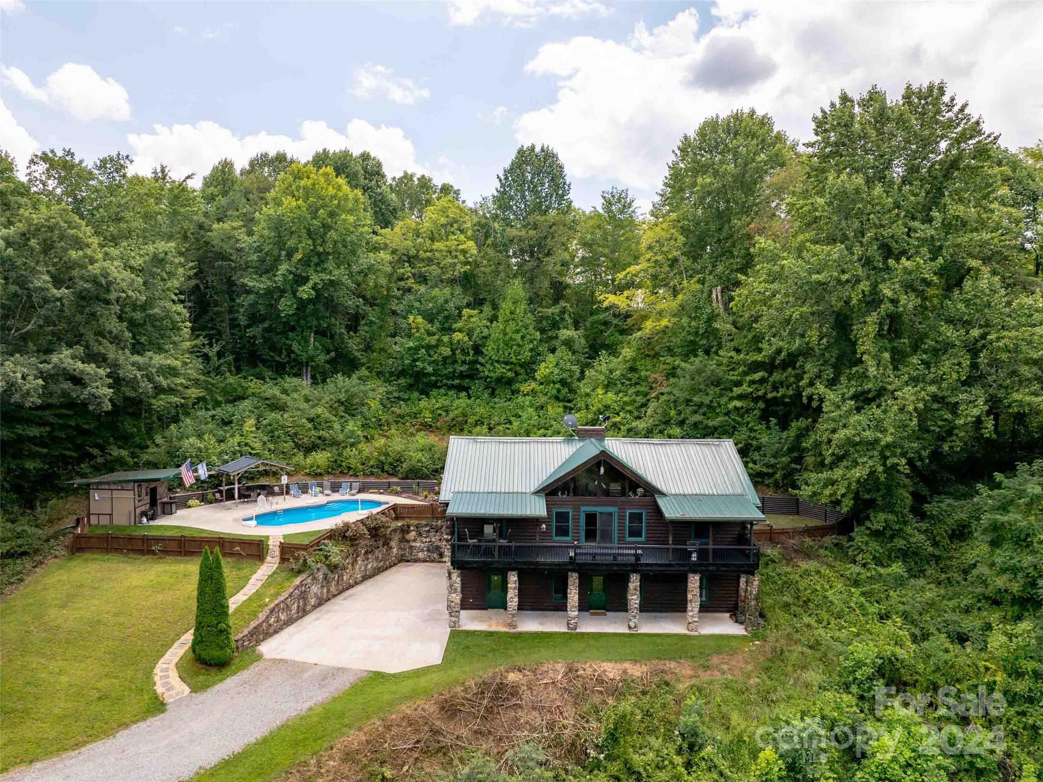 80 Austins Trail Property Photo 1