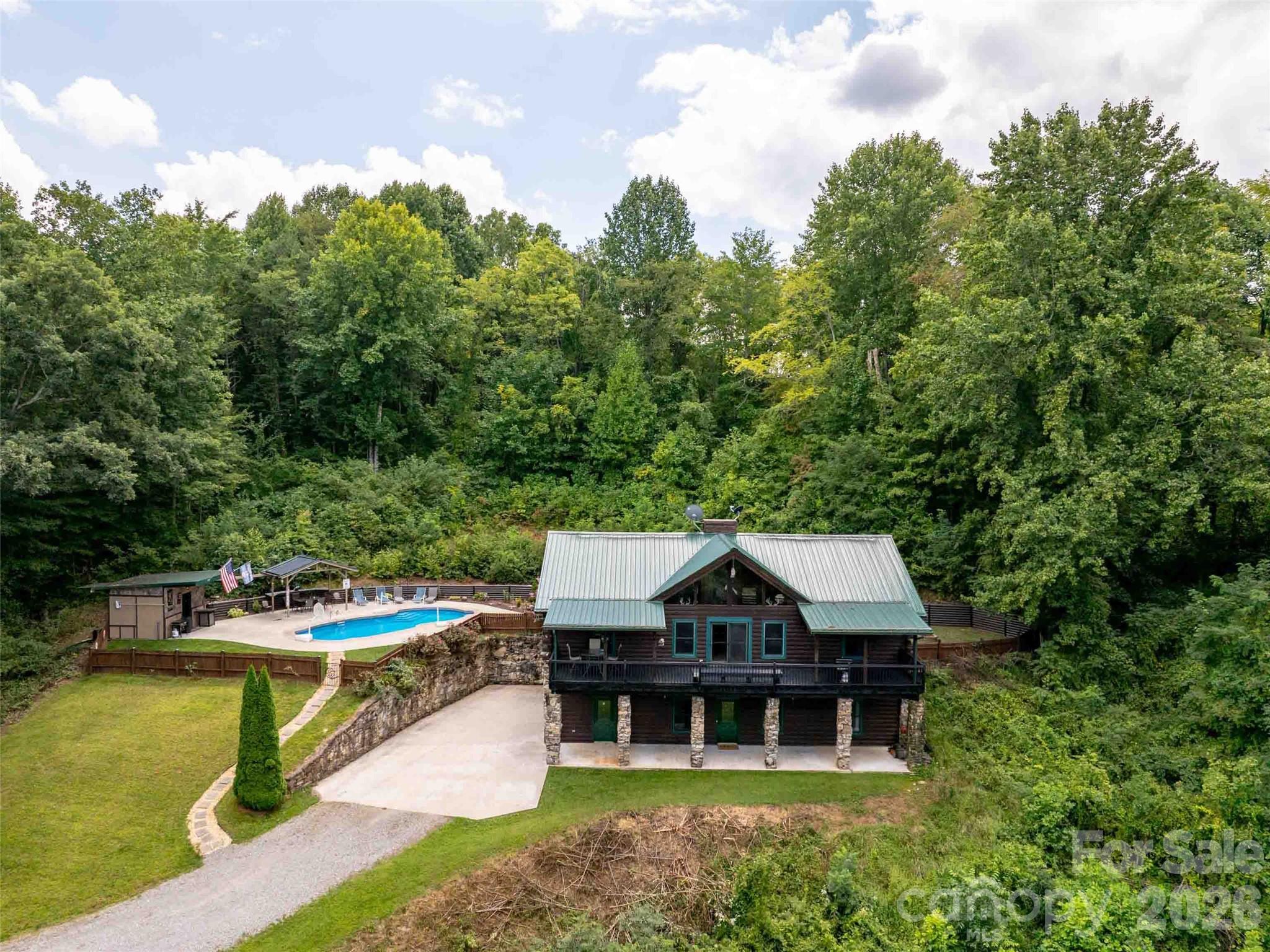 80 Austins Trail Property Photo 1