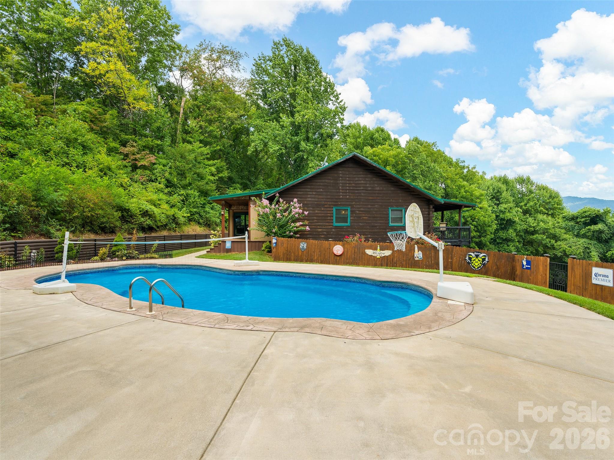 80 Austins Trail Property Photo 38