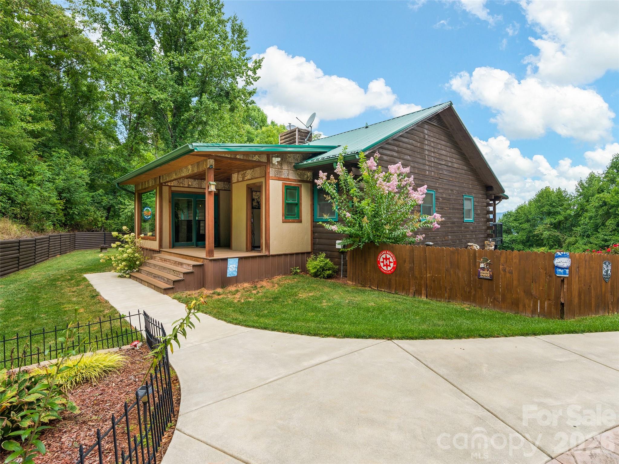 80 Austins Trail Property Photo 42
