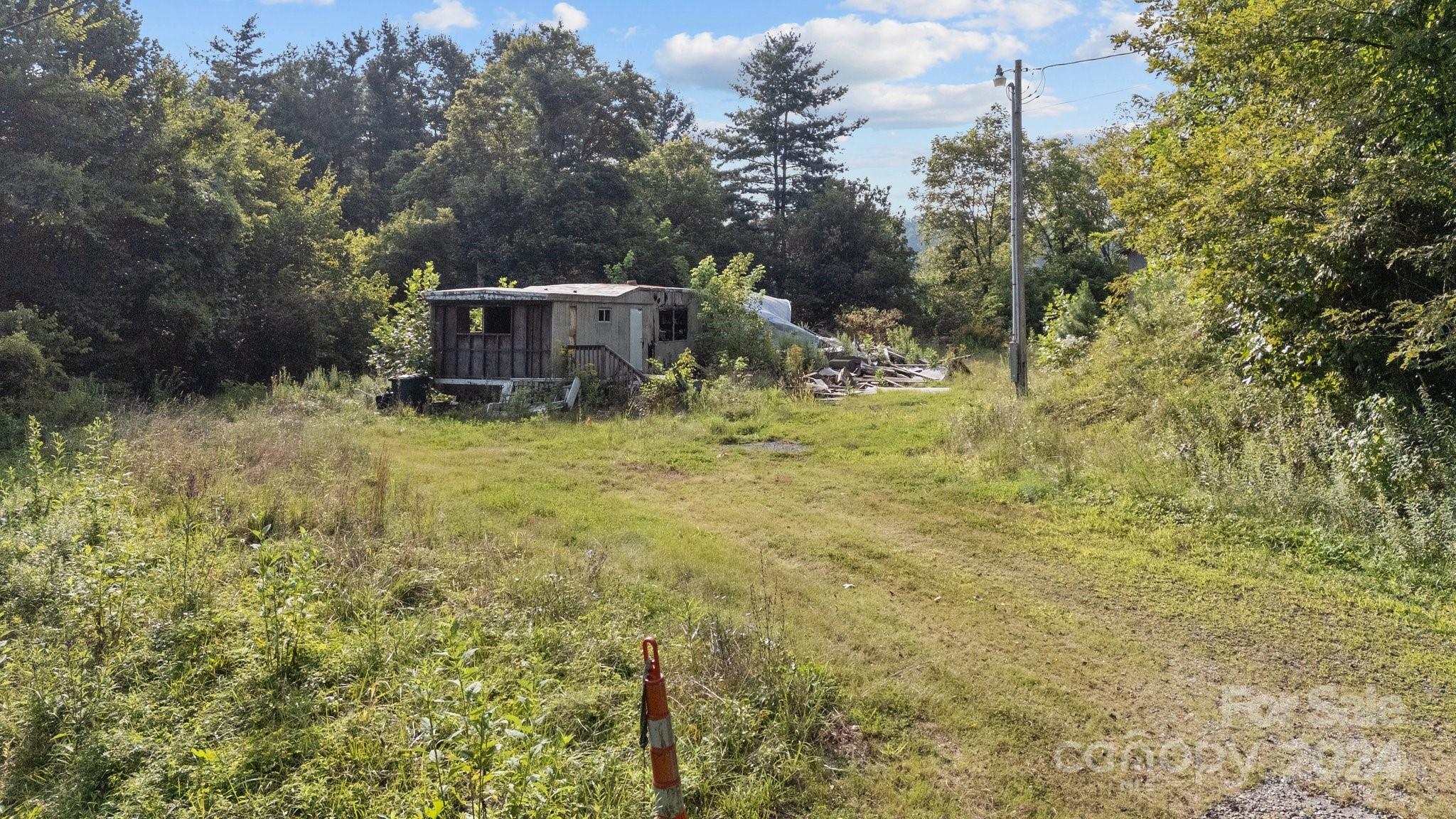 115 Juniper Drive Property Photo 5
