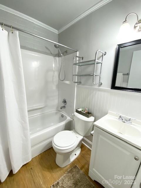 1619 Fulton Avenue A Property Photo 4