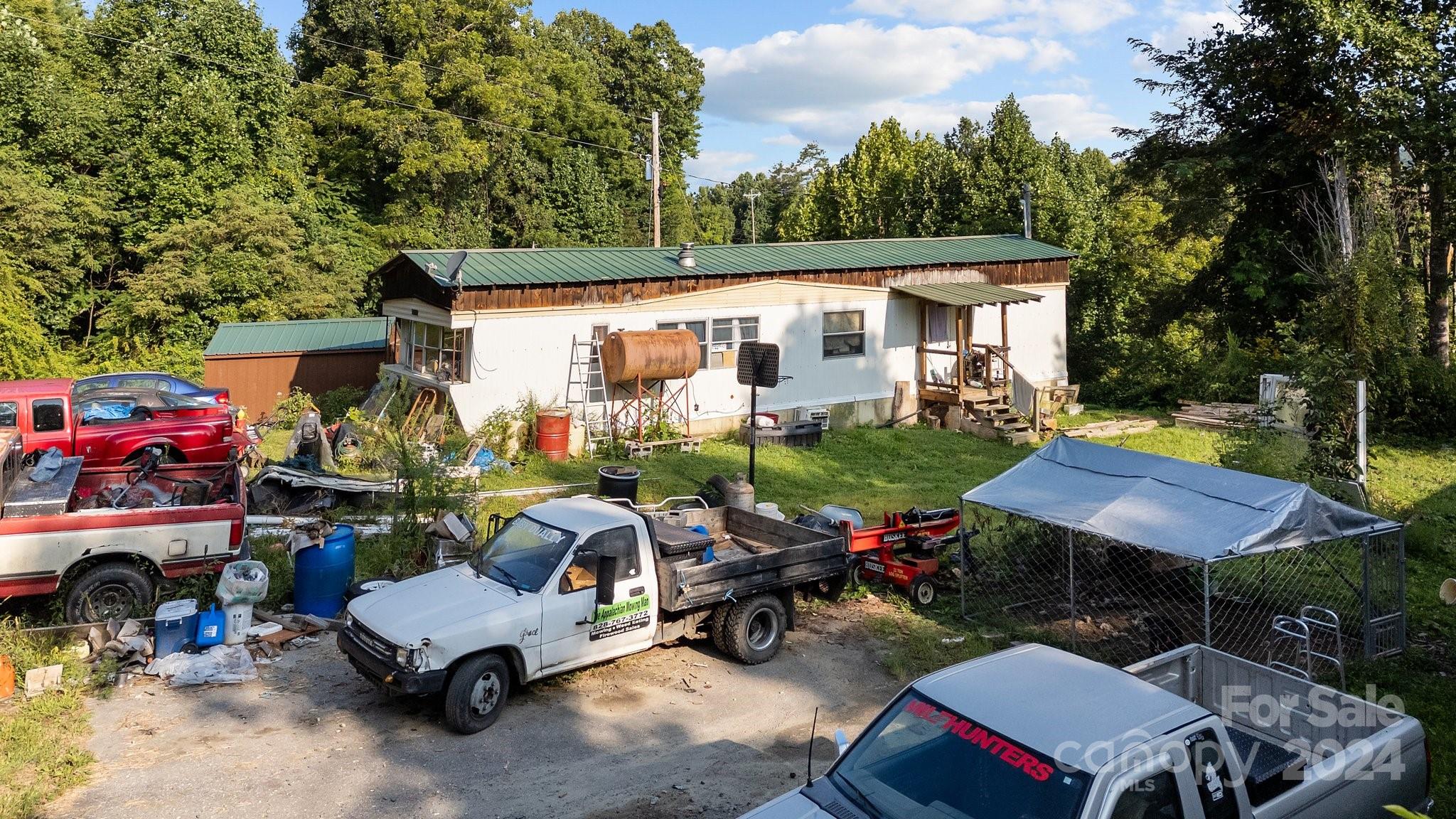 47 Denny Lane Property Photo 2