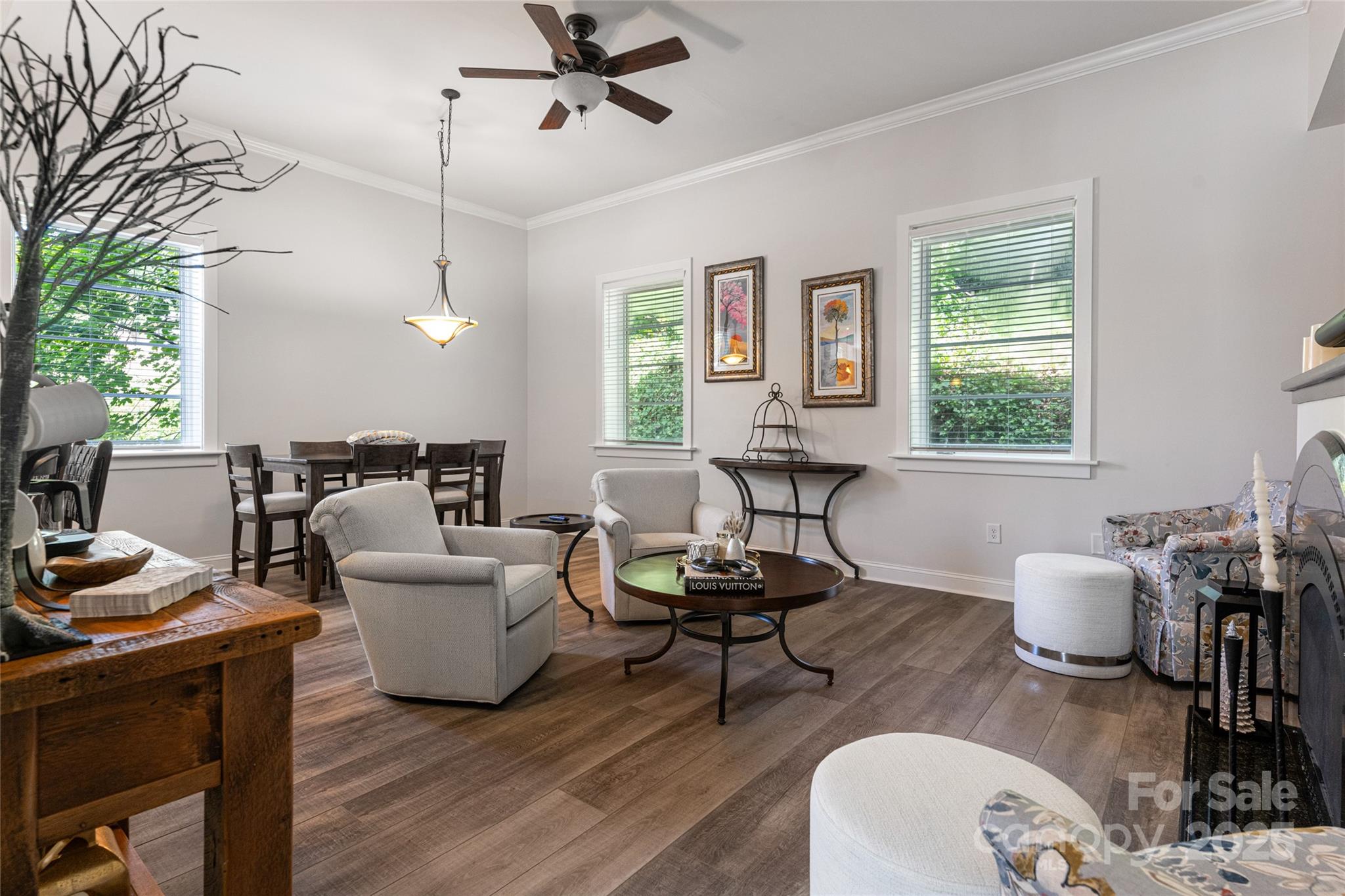 6 Village Lane B100 Property Photo 6