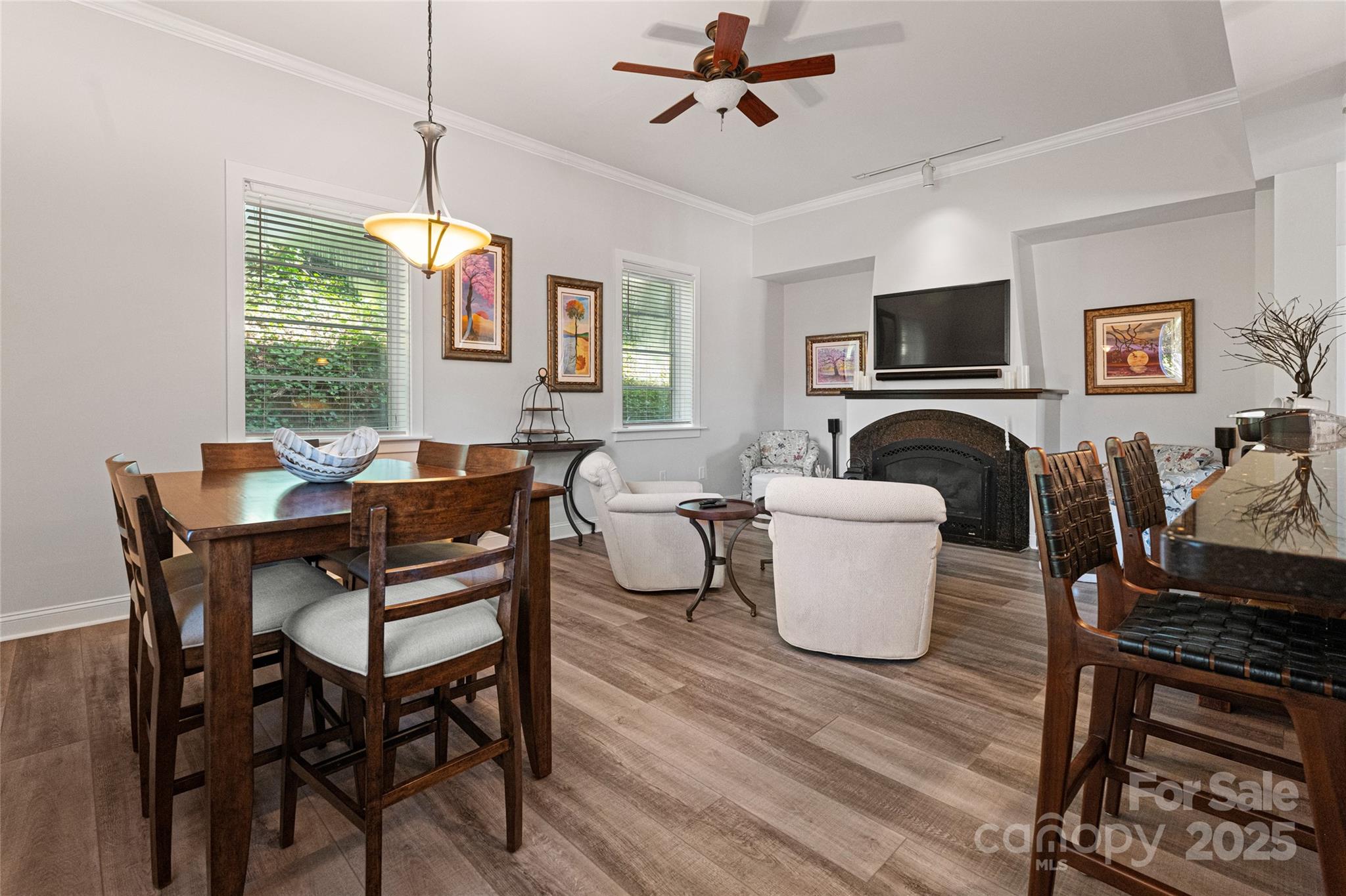 6 Village Lane B100 Property Photo 12