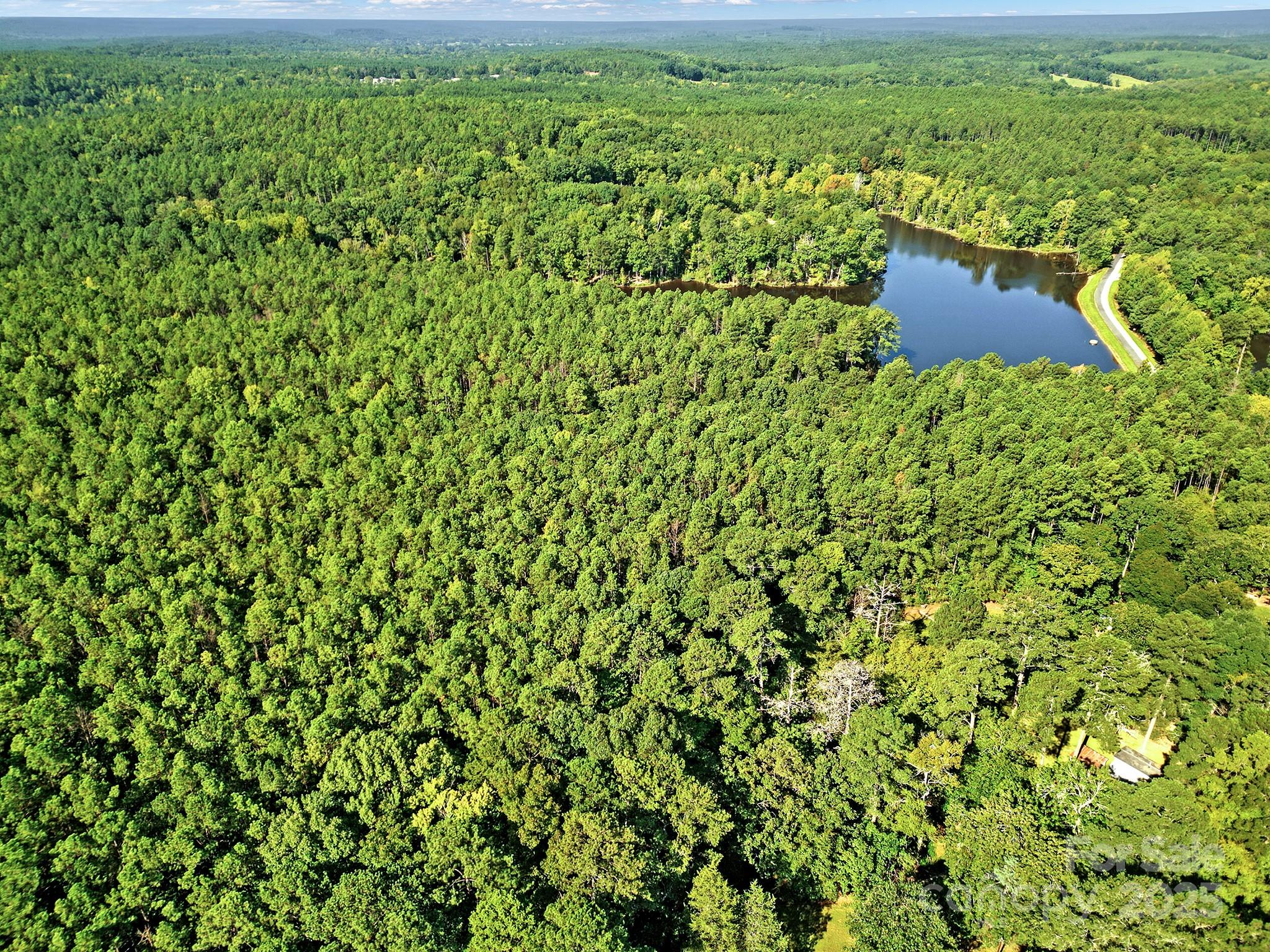 00 Carlisle White Road Property Photo 7