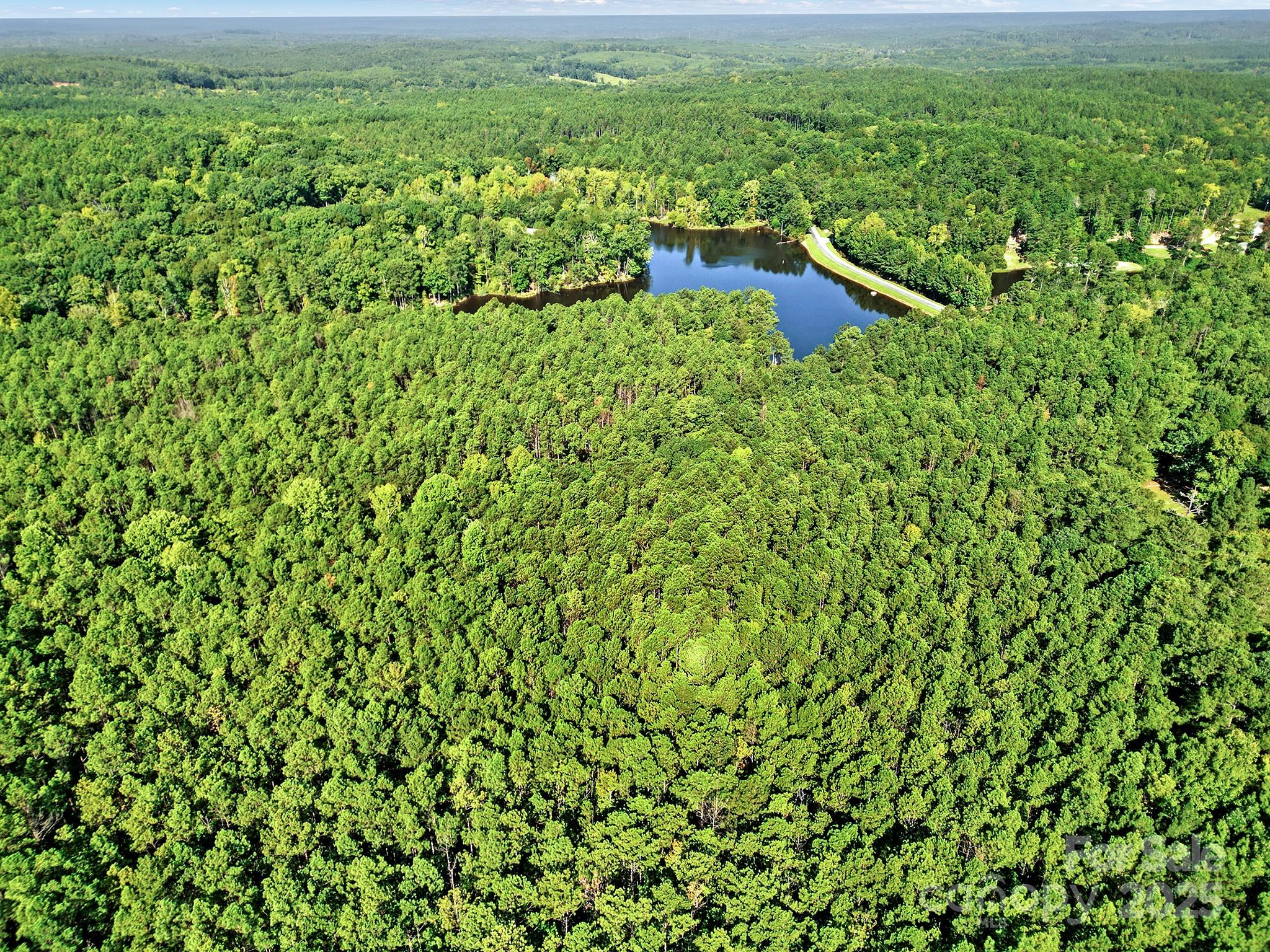 00 Carlisle White Road Property Photo 8