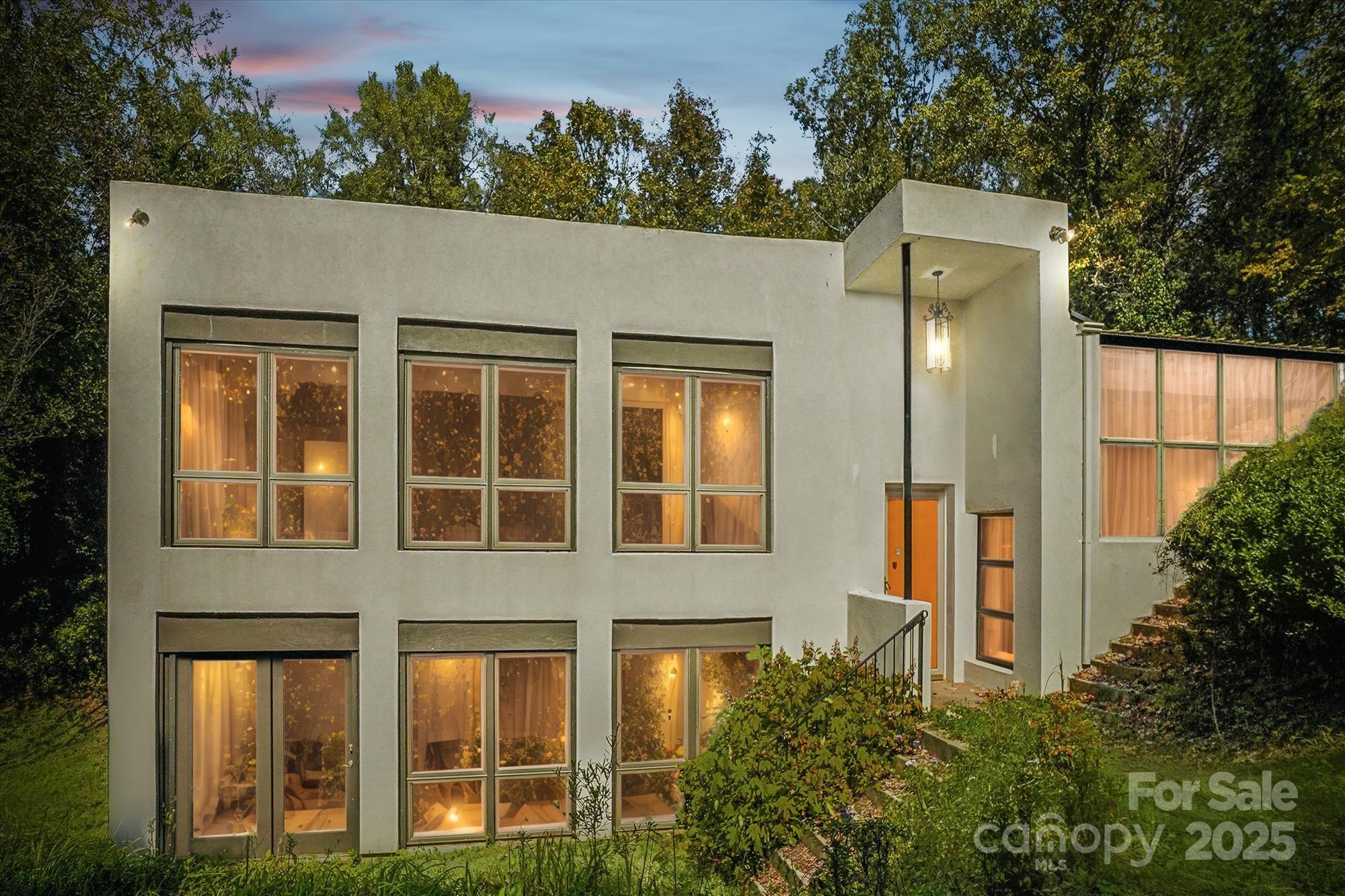 9224 Maggie Robinson Road Property Photo 1