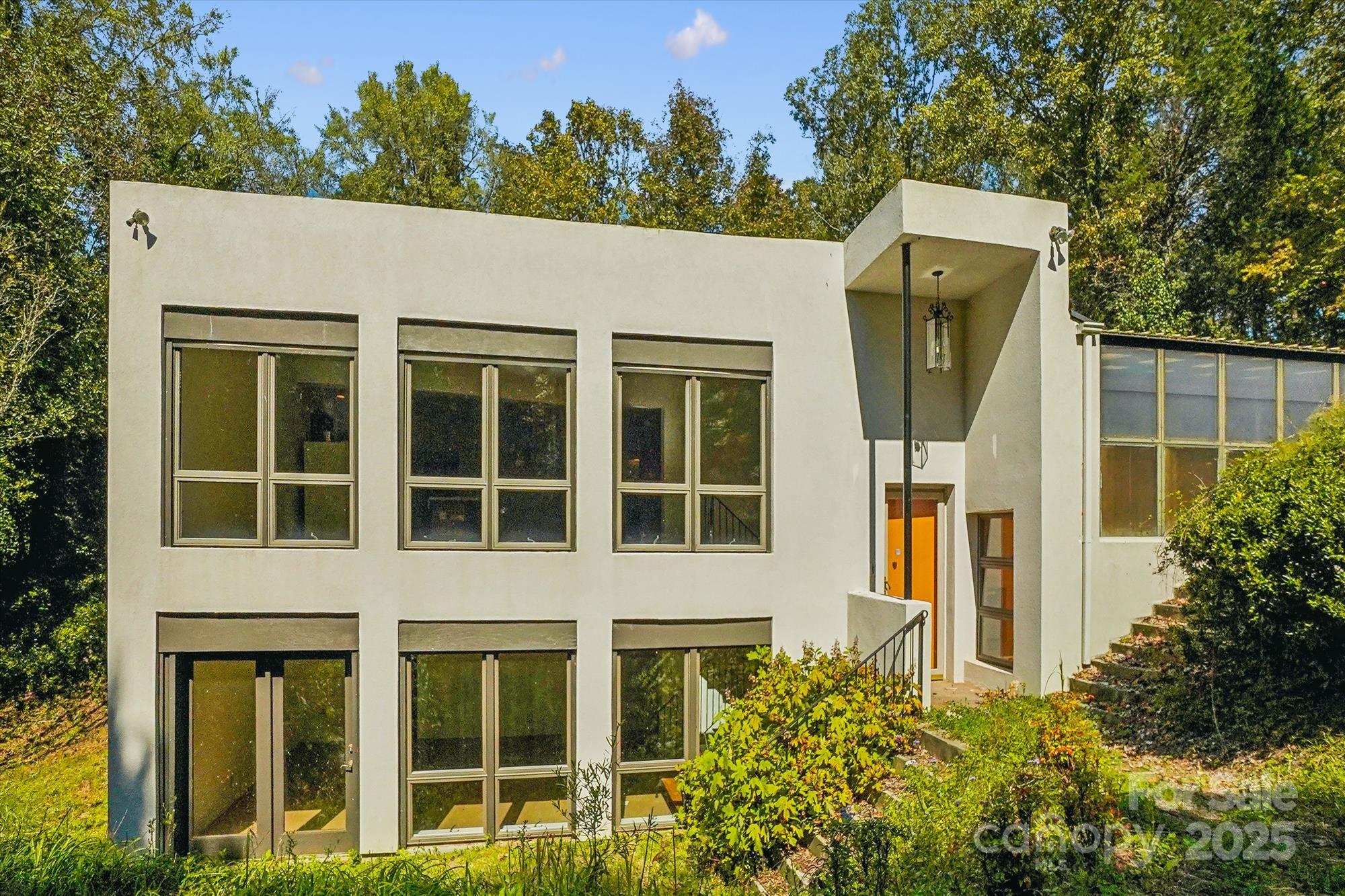 9224 Maggie Robinson Road Property Photo 2