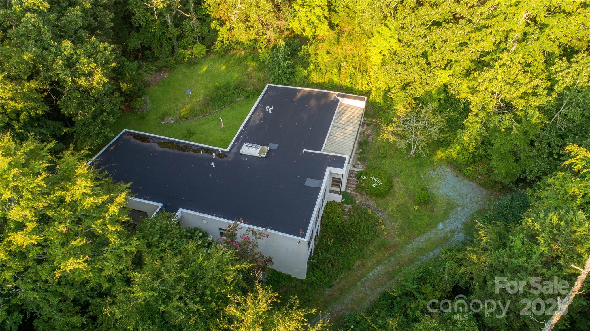 9224 Maggie Robinson Road Property Photo 6