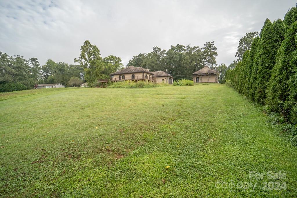 110 E Glenwood Lane Property Photo 44
