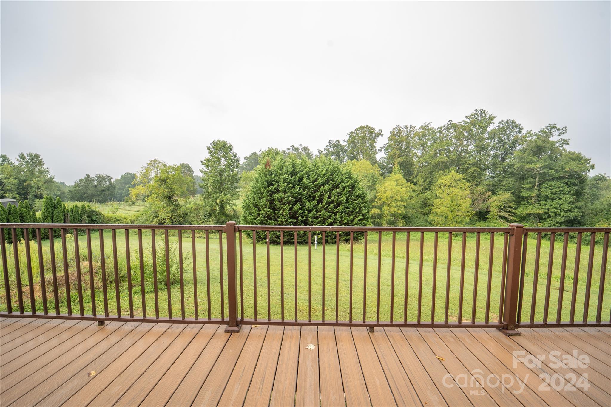 110 E Glenwood Lane Property Photo 46