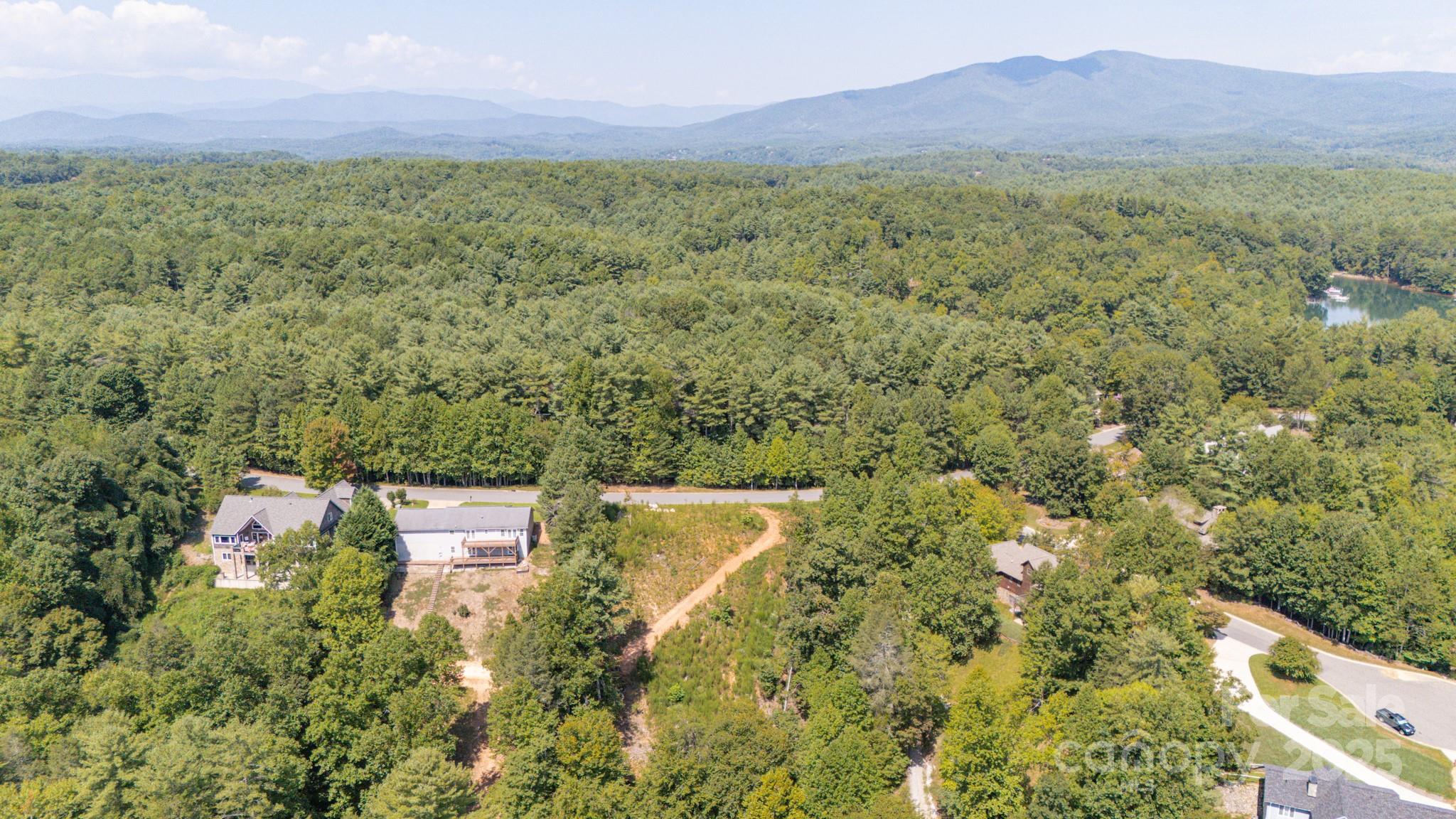 332 Waterglyn Way 27 Property Photo 7