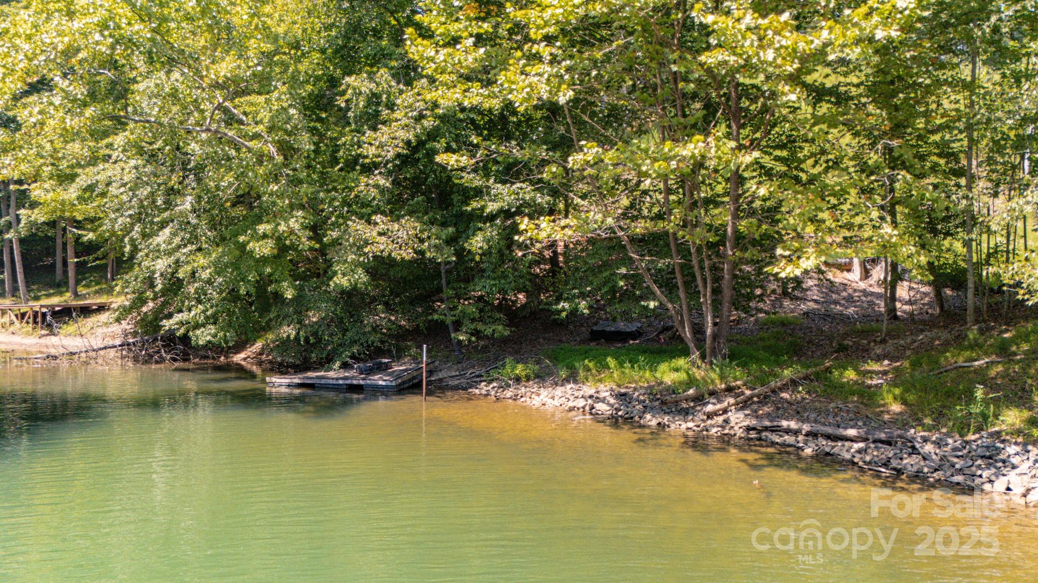 332 Waterglyn Way 27 Property Photo 12